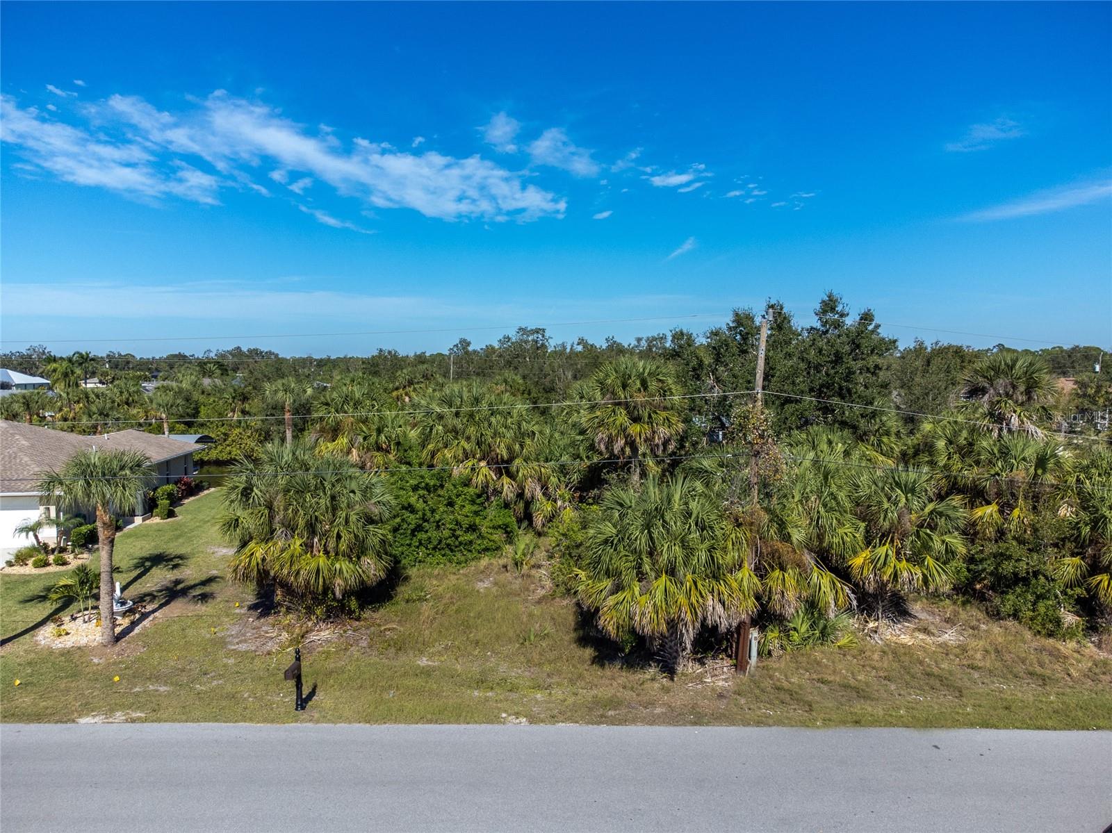 17324 Gulfspray Cir