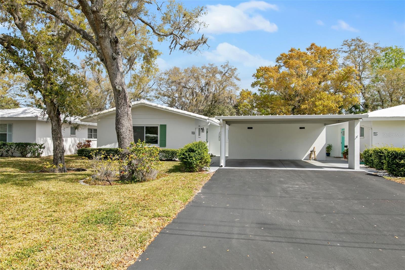 3915 Schwalbe Dr #128, Sarasota, FL 34235 — photo 1 of 16