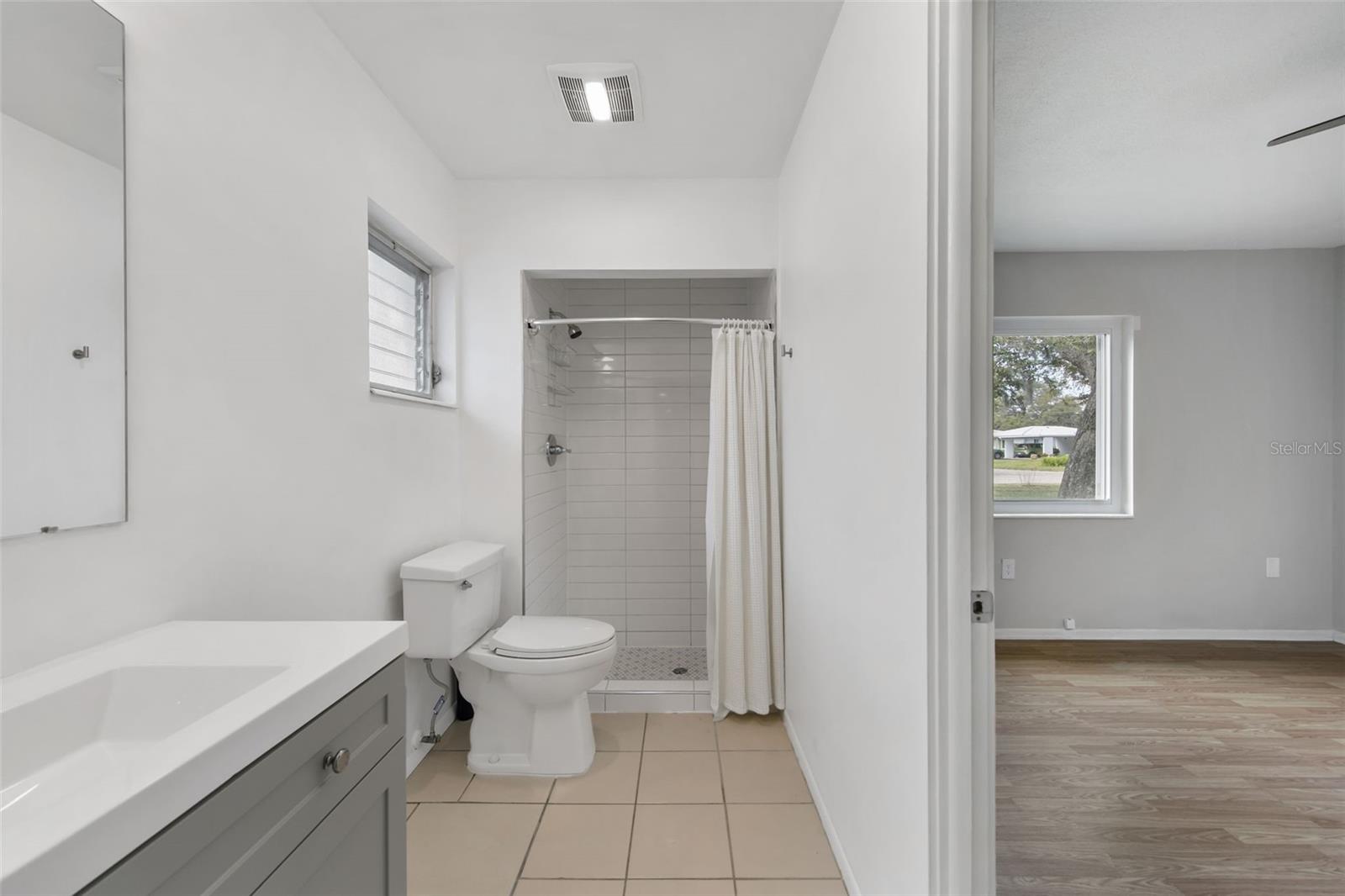 3915 Schwalbe Dr #128, Sarasota, FL 34235 — photo 13 of 16