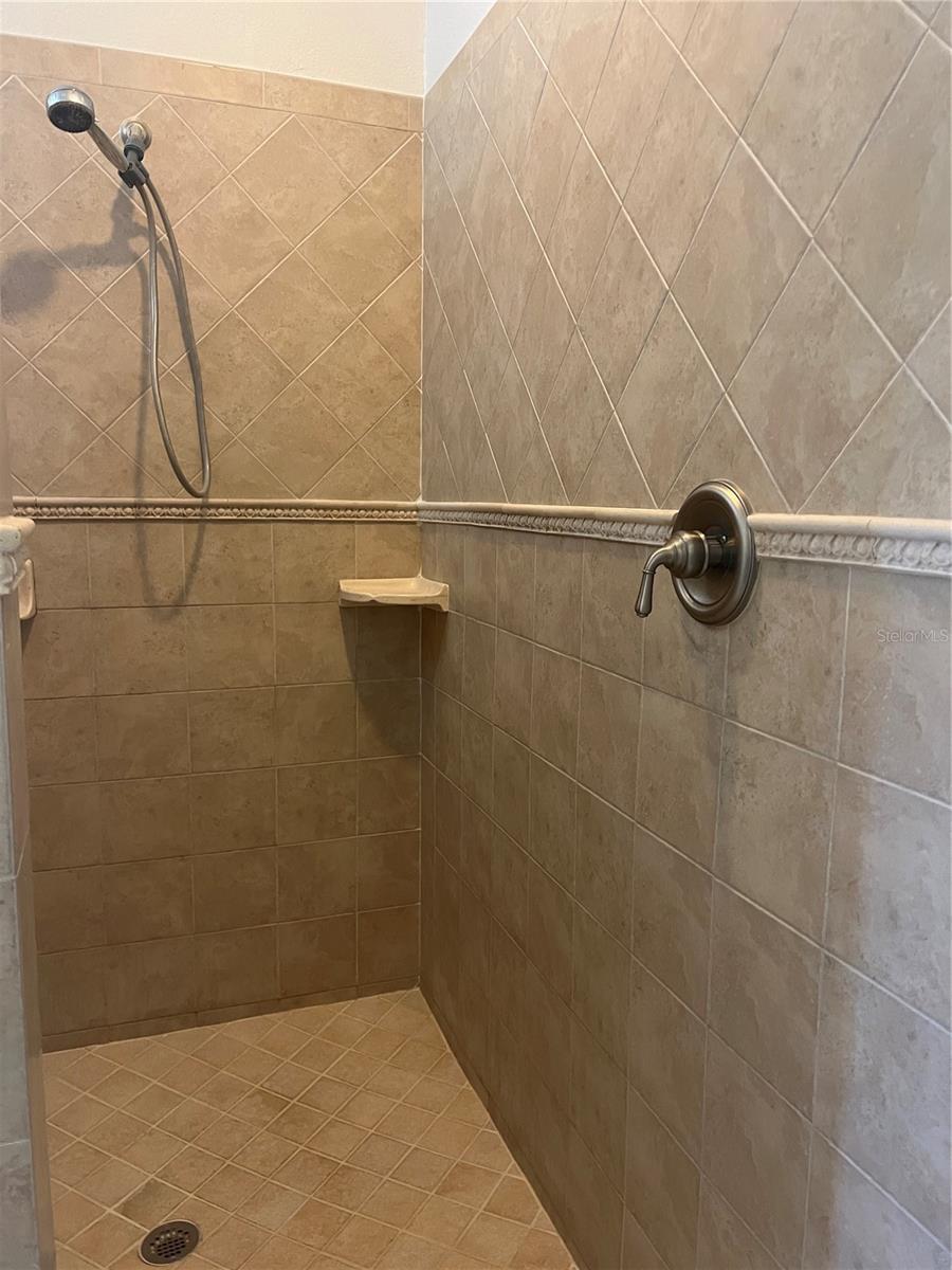 1498 Maseno Dr, Venice, FL 34292 — photo 16 of 40