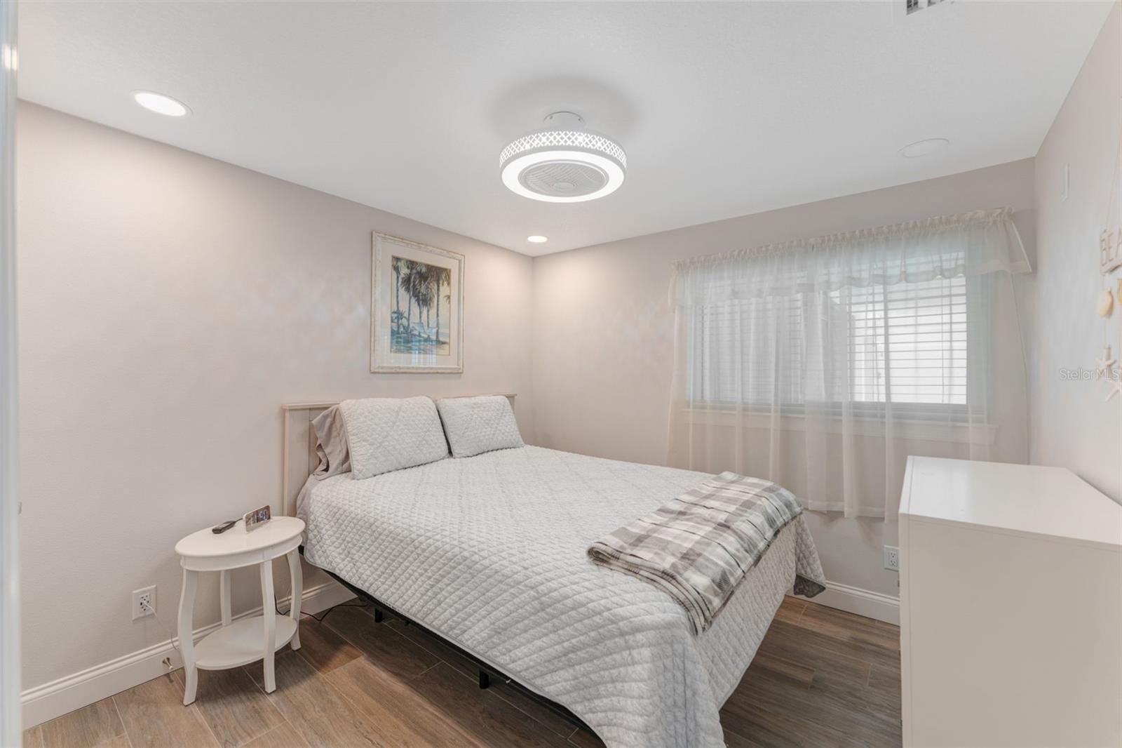 1207 Hines 2nd bedroom