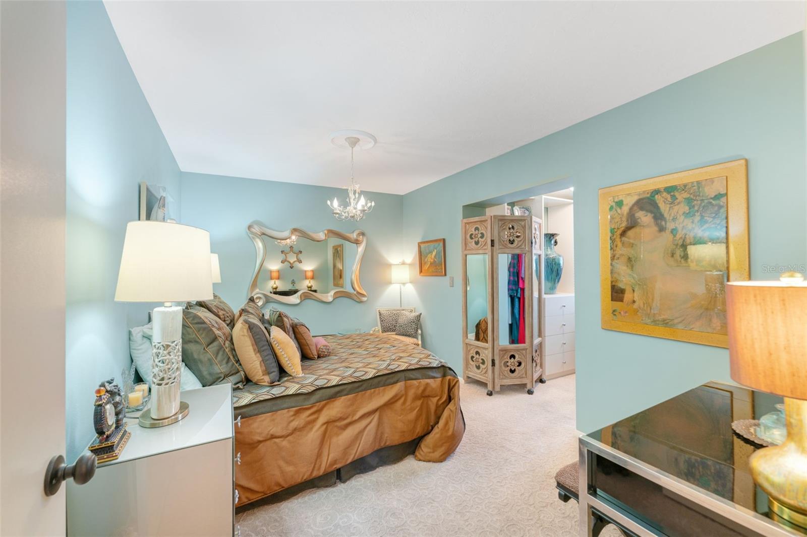 1209 Hines bedroom