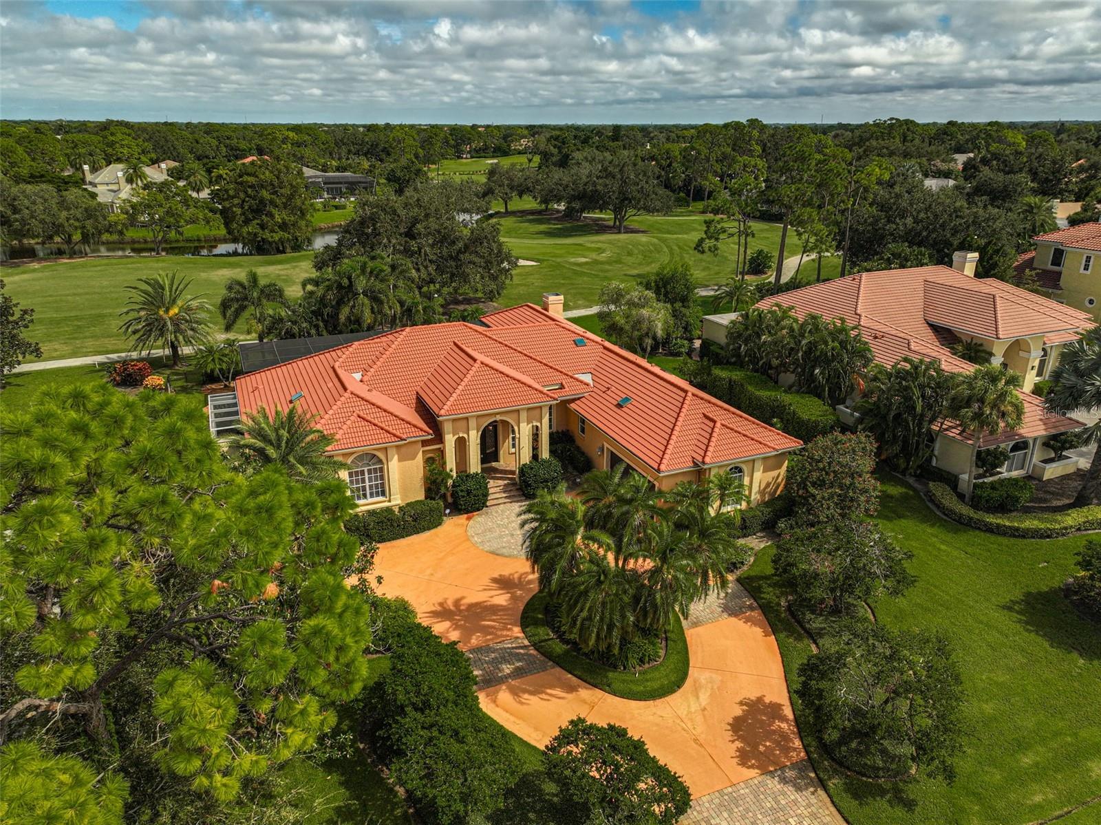 909 Macewen Dr, Osprey, FL 34229 — photo 2 of 62