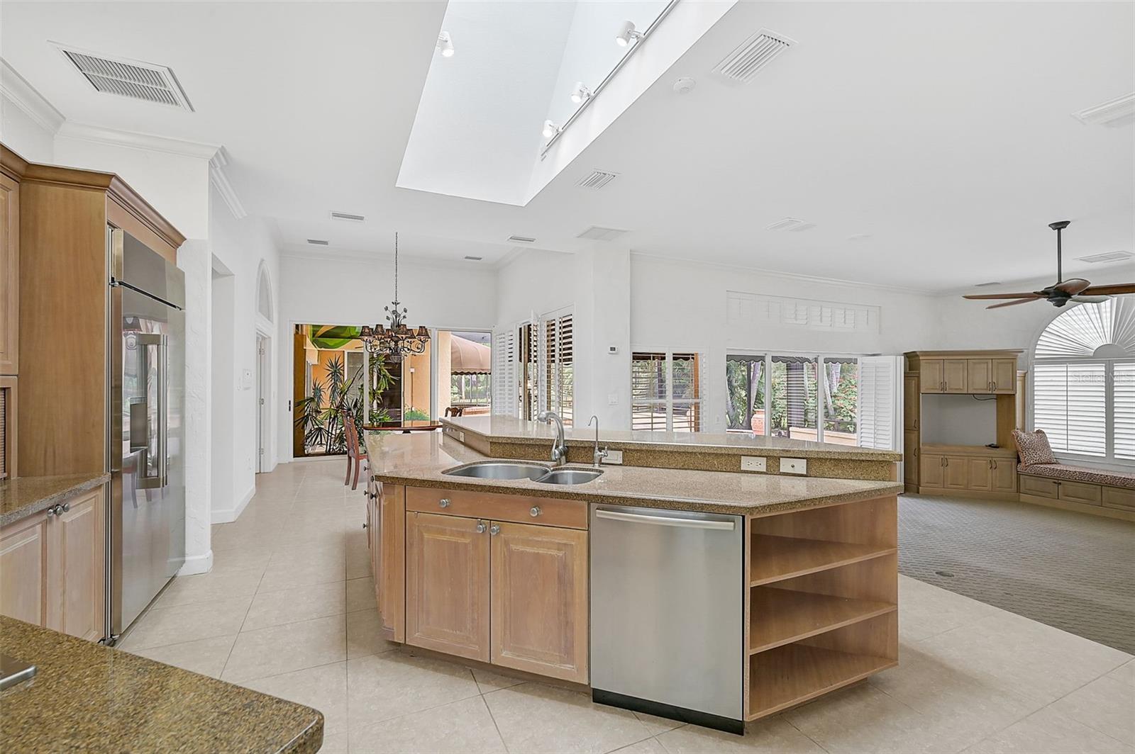 909 Macewen Dr, Osprey, FL 34229 — photo 15 of 62