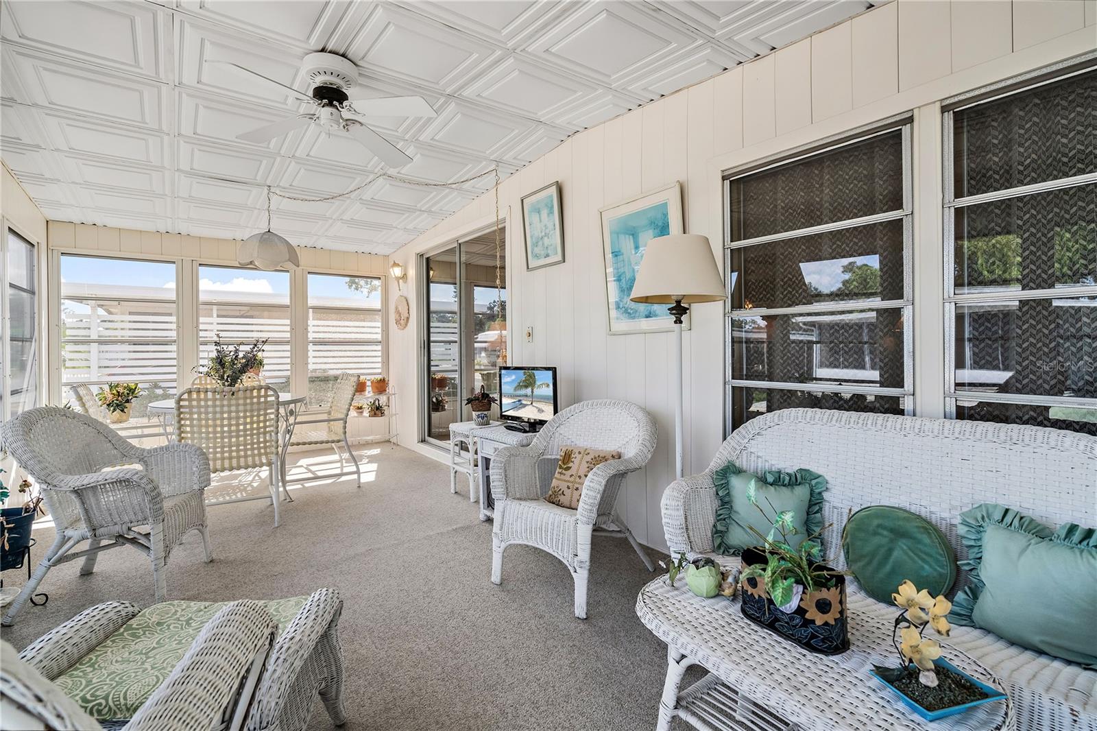 3410 Spanish Oak Ter, Sarasota, FL 34237 — photo 2 of 47