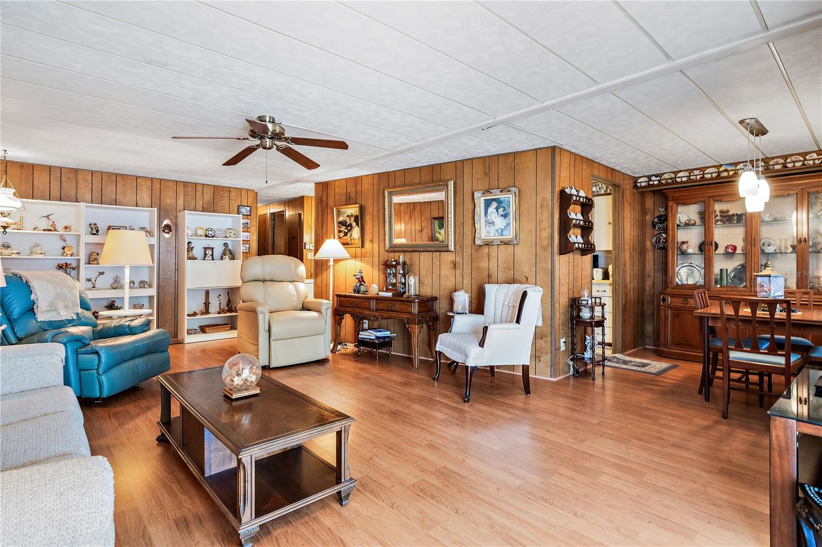 3410 Spanish Oak Ter, Sarasota, FL 34237 — photo 3 of 47