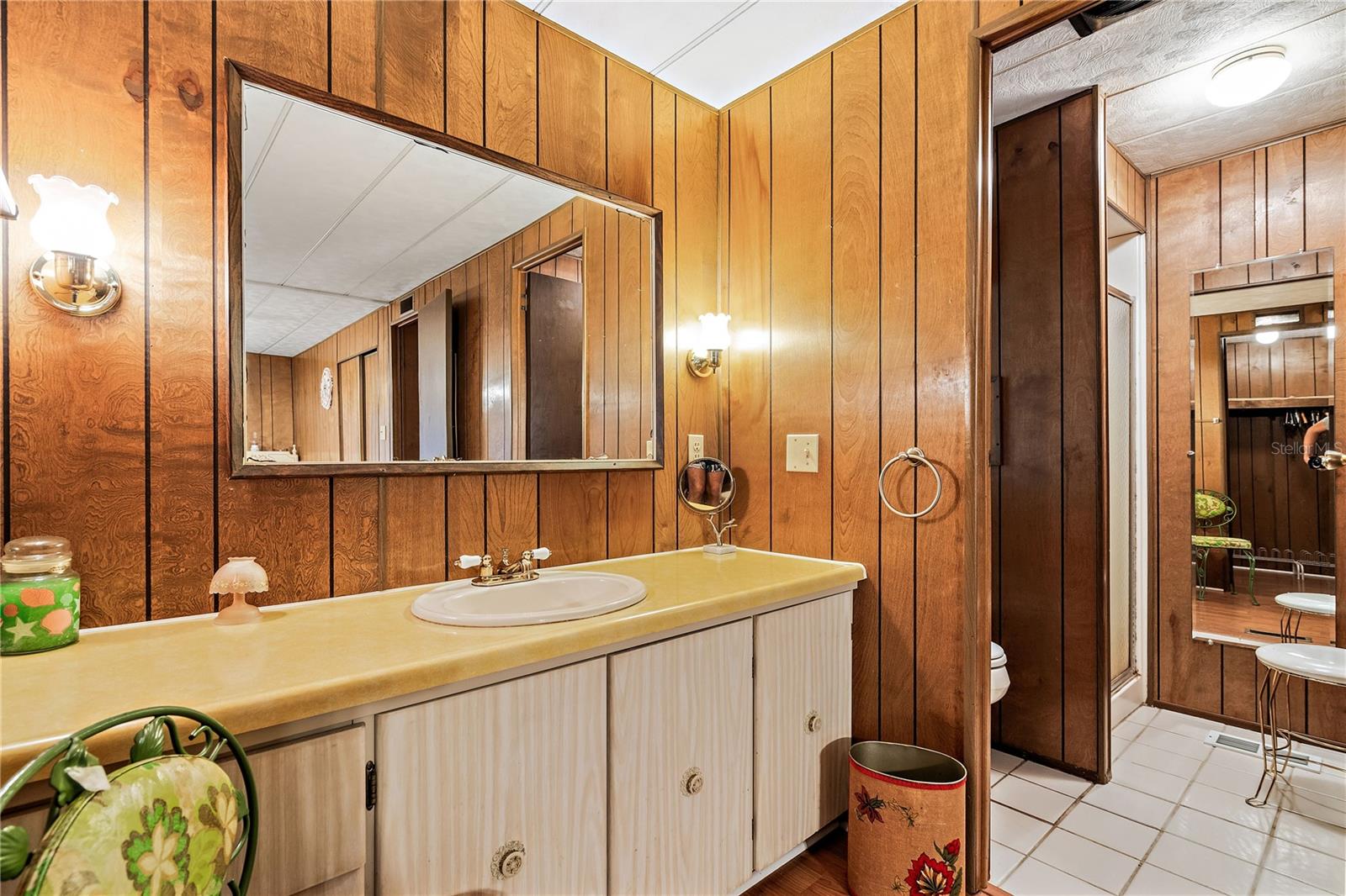 3410 Spanish Oak Ter, Sarasota, FL 34237 — photo 31 of 47