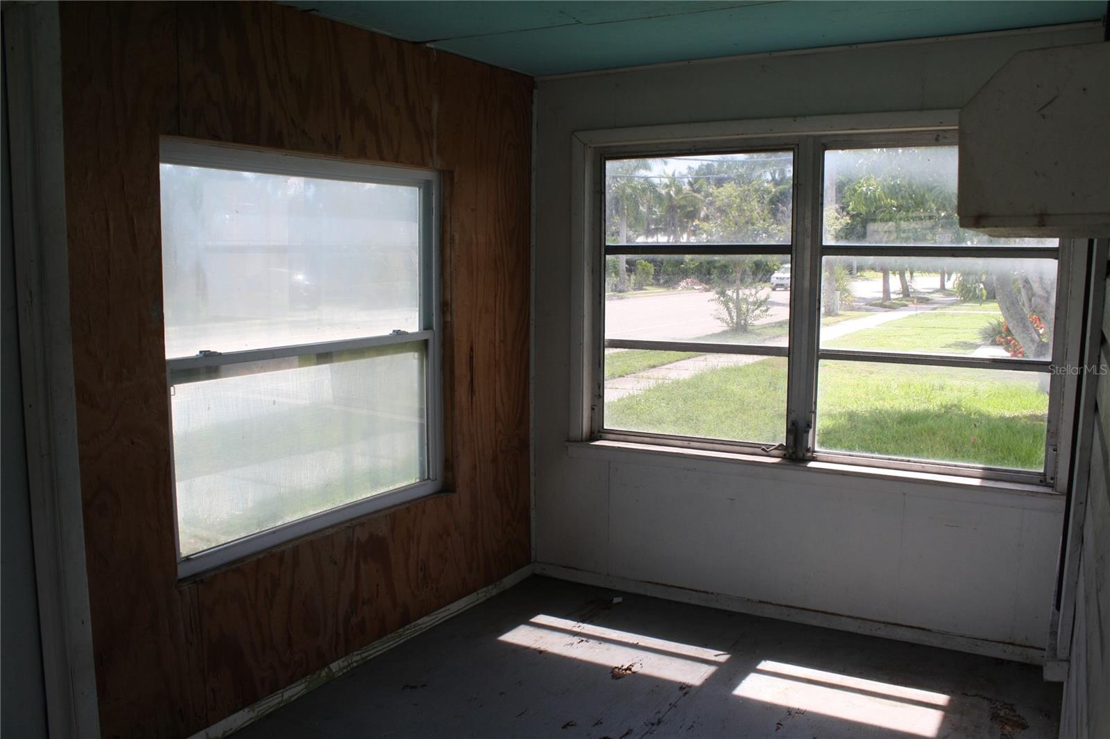 702 W Olympia Ave, Punta Gorda, FL 33950 — photo 19 of 30