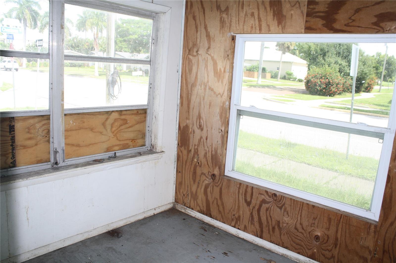 702 W Olympia Ave, Punta Gorda, FL 33950 — photo 20 of 30