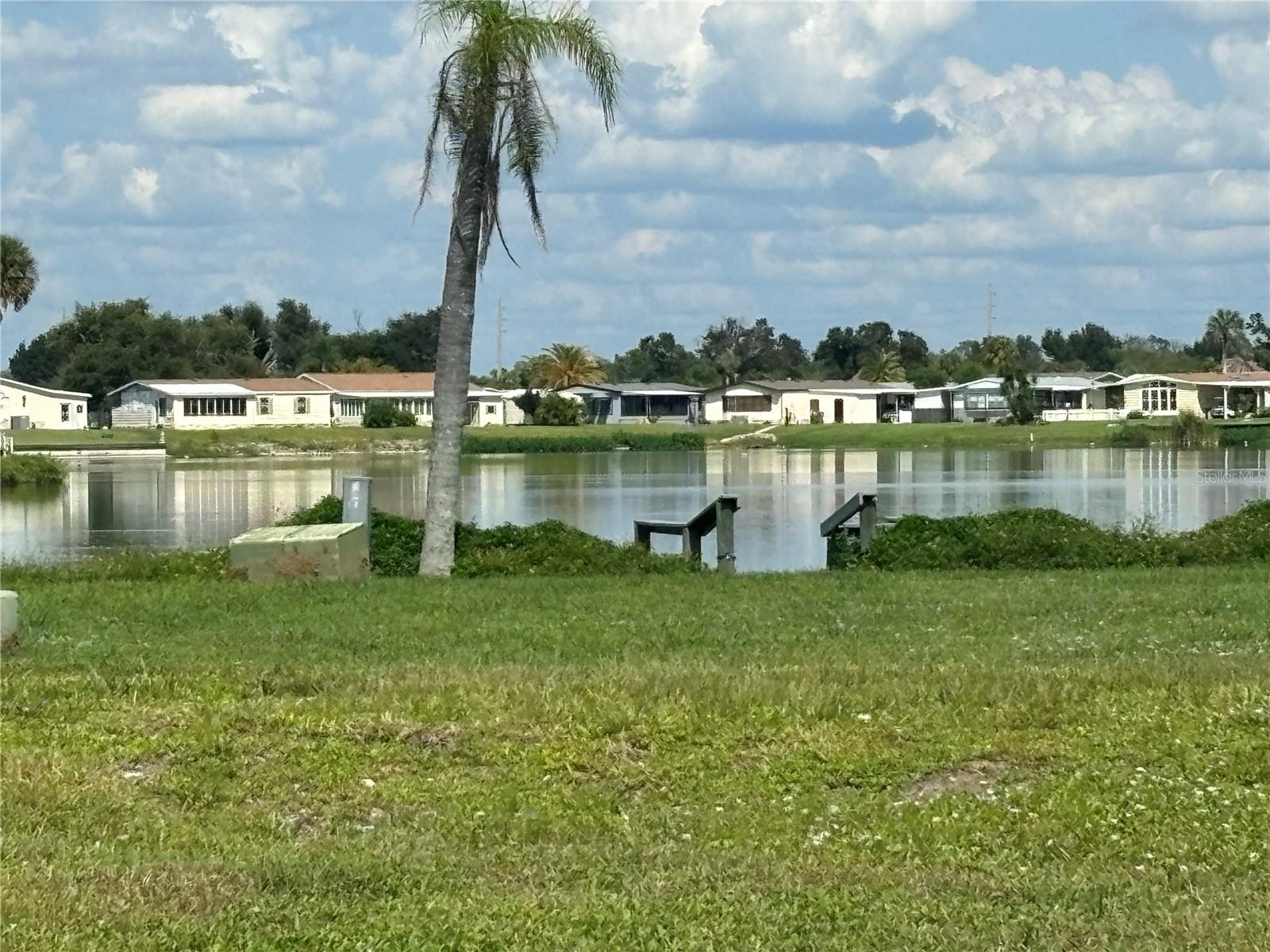 1533 Blue Heron Dr