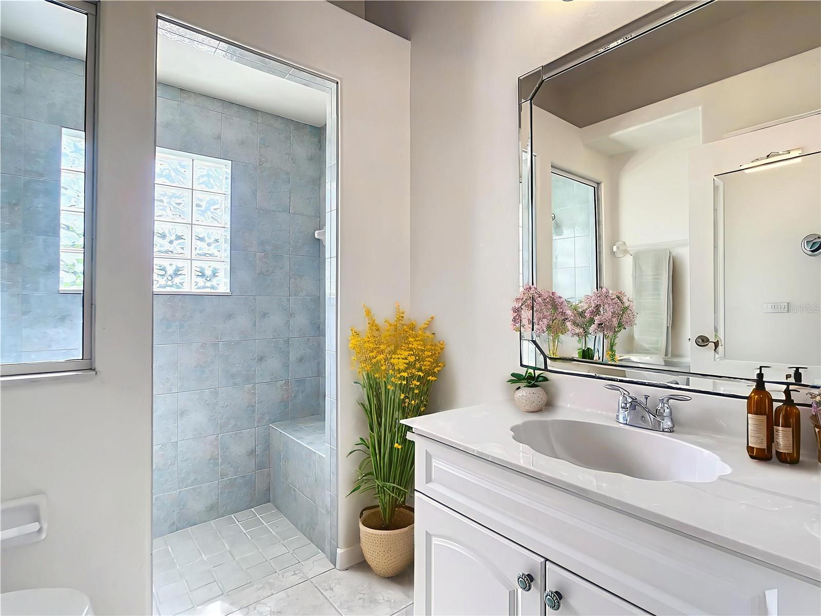 GUEST BATHROOM VIRTUAL STAGING