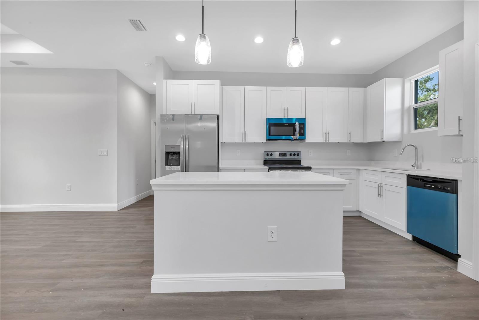 7320 Freeberg Cir, Port Charlotte, FL 33981 — photo 13 of 17
