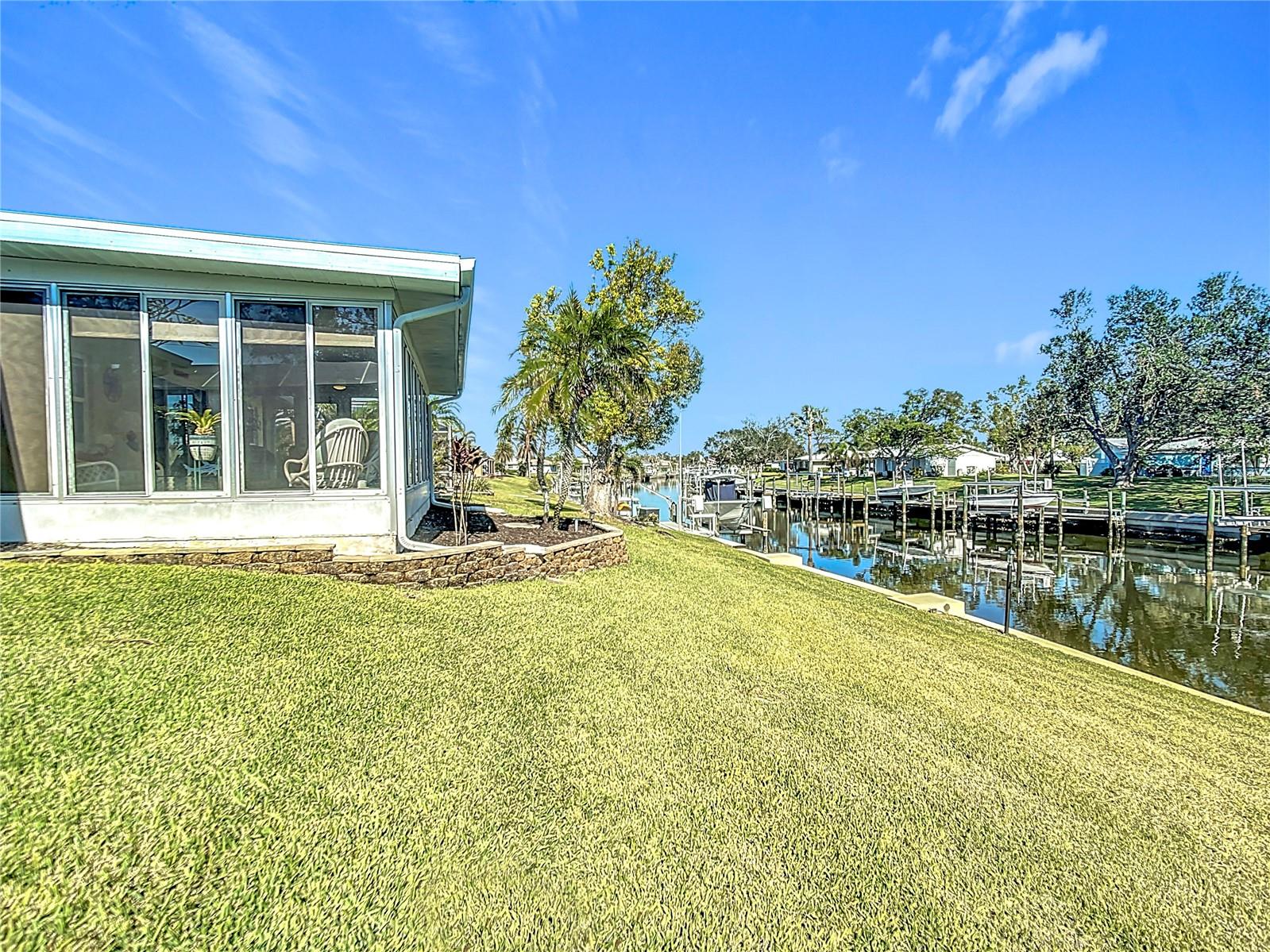 4 Windsor Dr, Englewood, FL 34223 — photo 13 of 67