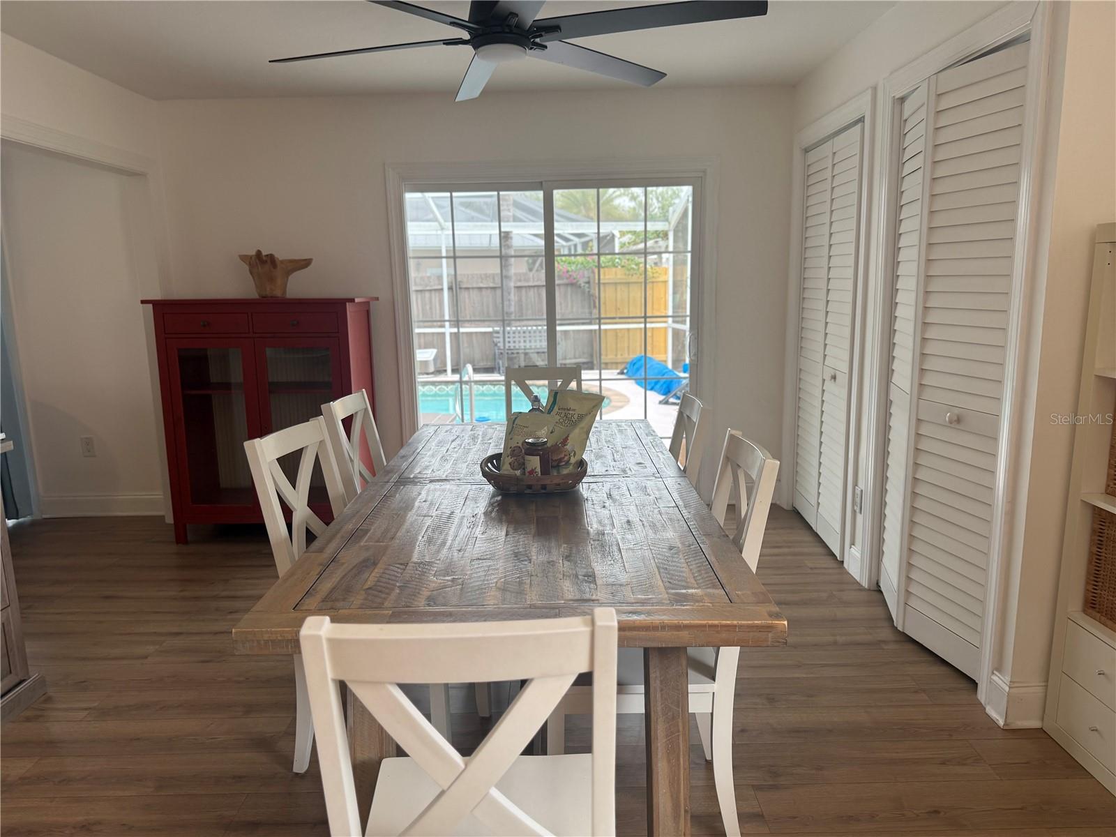 5311 Creek Dr, Sarasota, FL 34231 — photo 13 of 34
