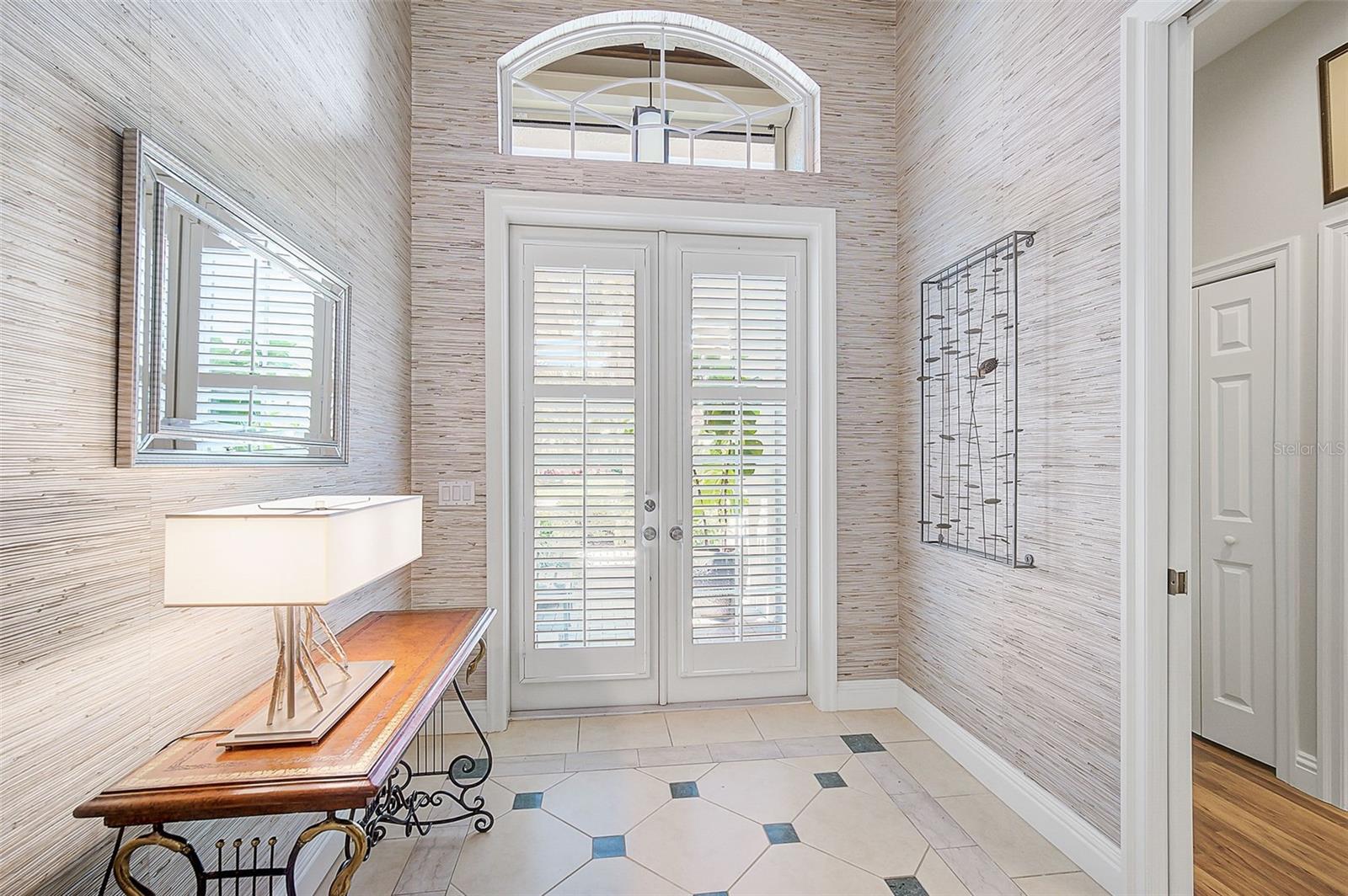 293 Turquoise Ln, Osprey, FL 34229 — photo 4 of 44