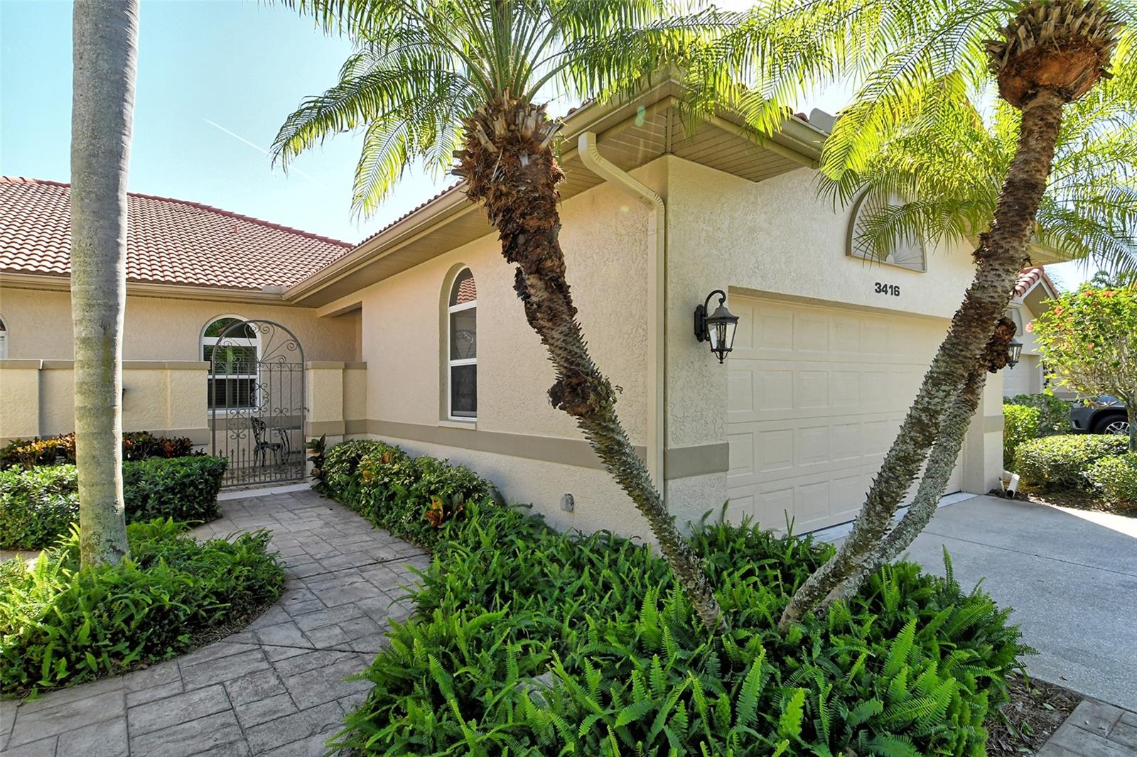 3416 W Chelmsford Ct #2, Sarasota, FL 34235 — photo 4 of 89