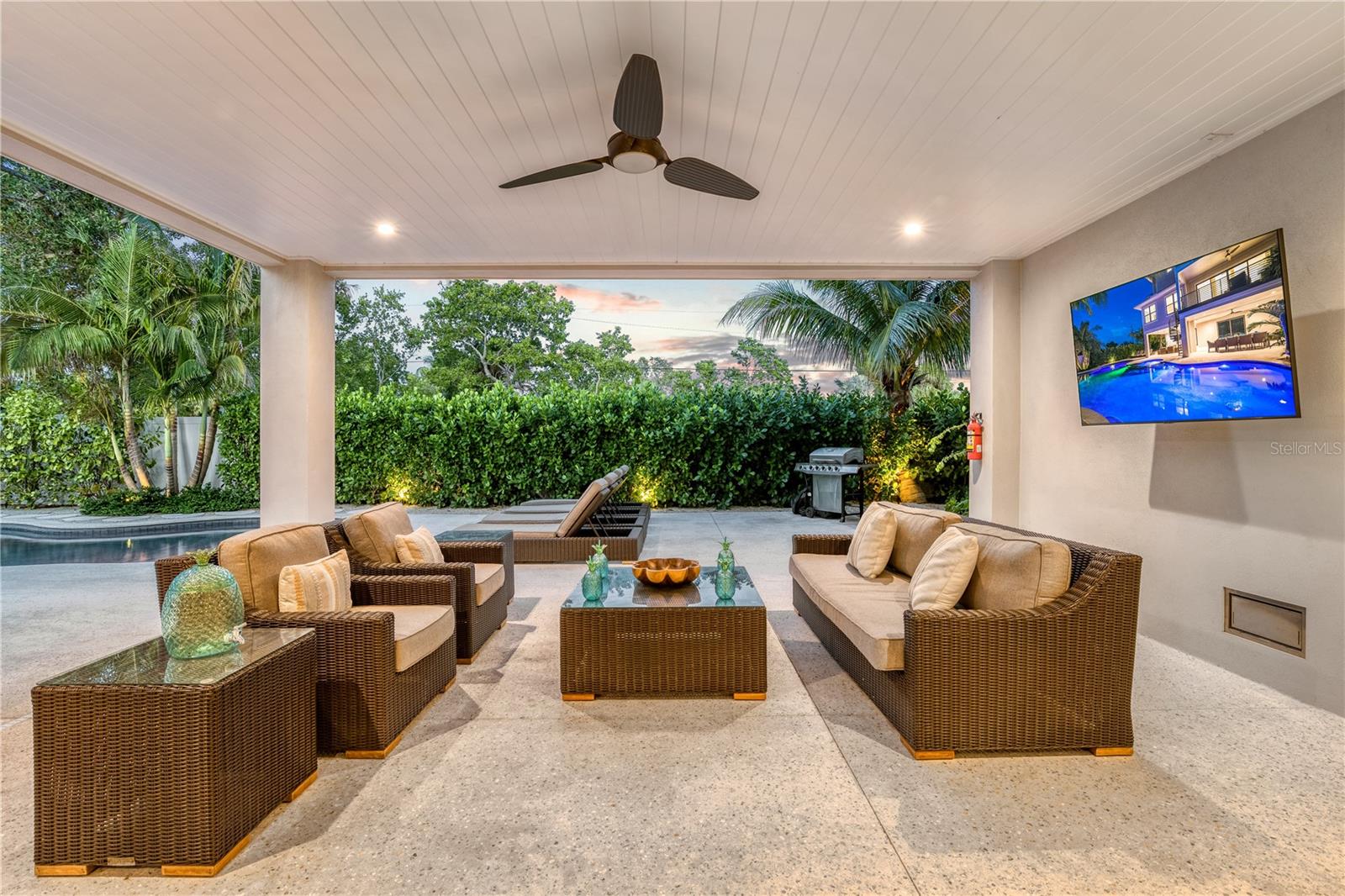 171 McKinley Dr, Sarasota, FL 34236 — photo 59 of 69