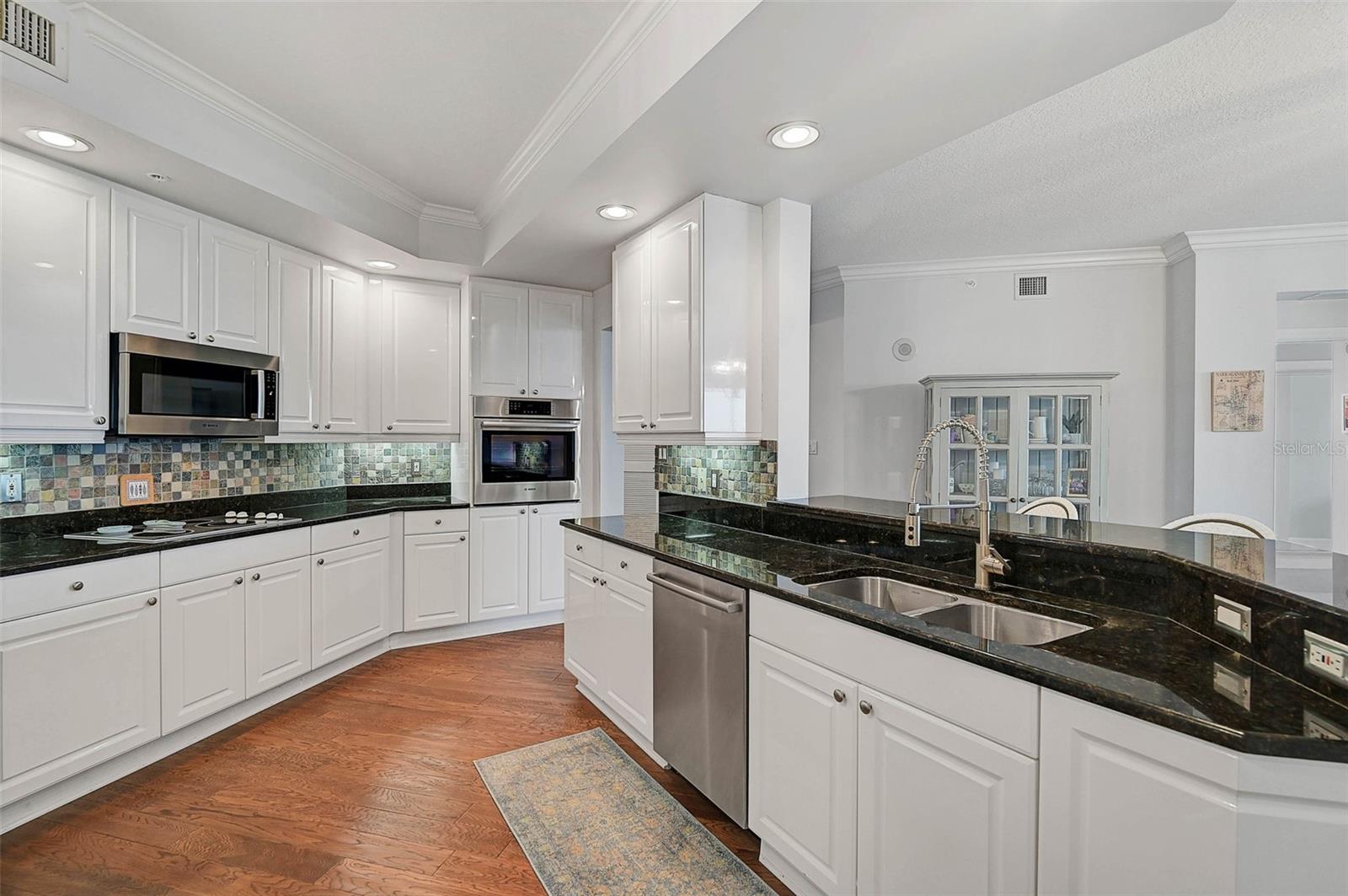 385 N Point Rd #402, Osprey, FL 34229 — photo 11 of 62