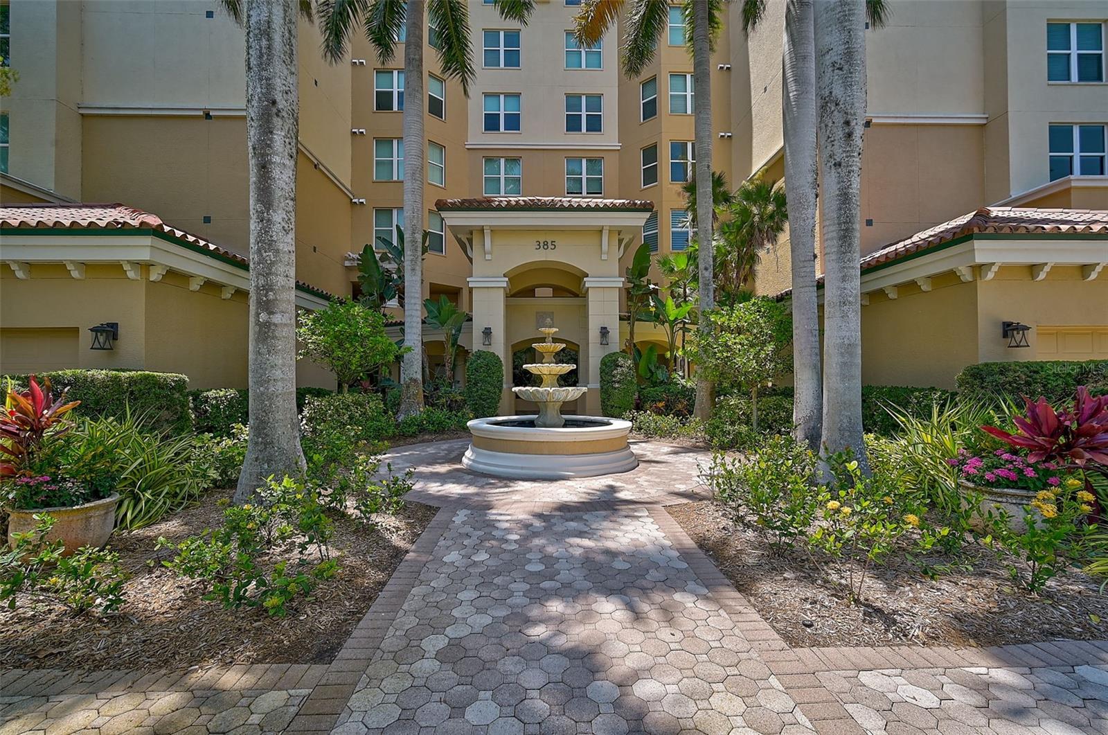 385 N Point Rd #402, Osprey, FL 34229 — photo 4 of 62