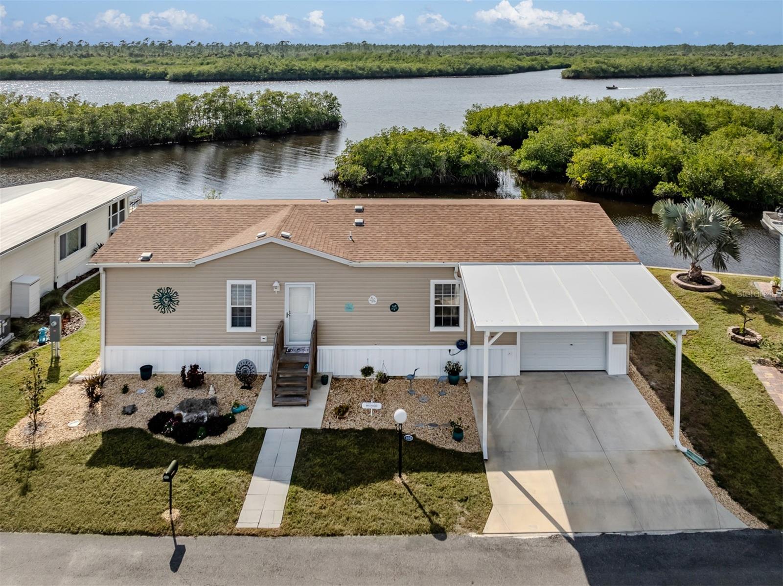 106 Island Point Rd, North Port, FL 34287 — photo 2 of 61