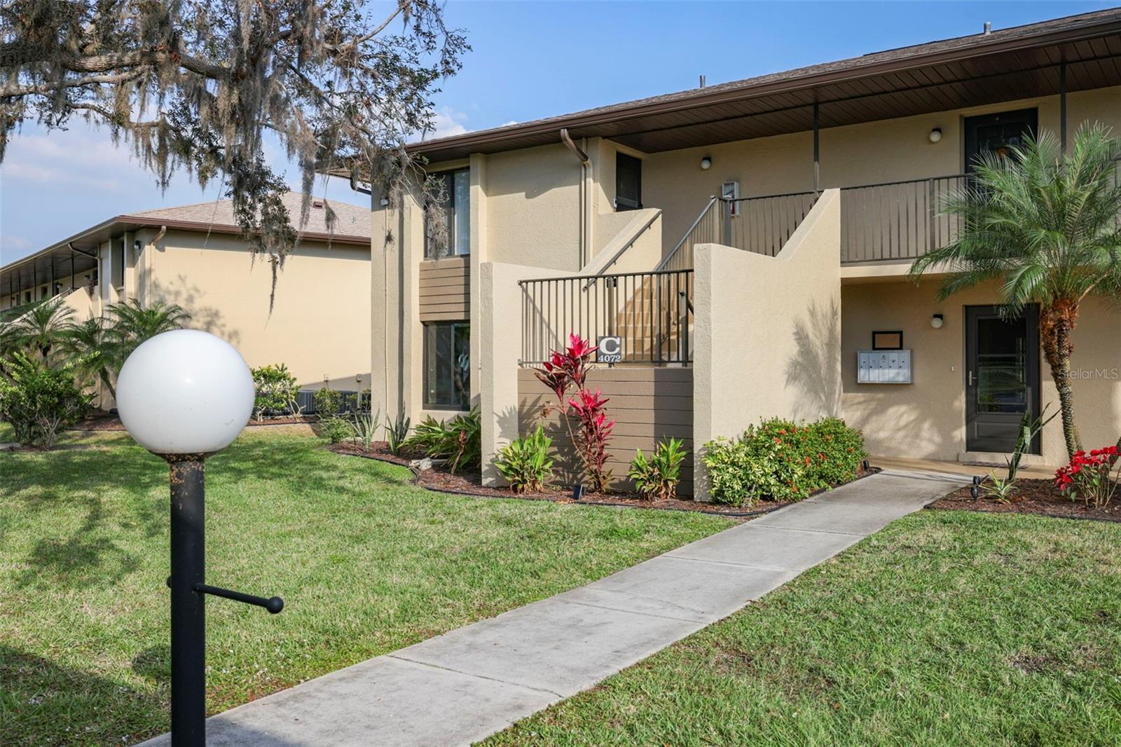 4072 Oakview Dr #C8, Punta Gorda, FL 33980 — photo 1 of 49
