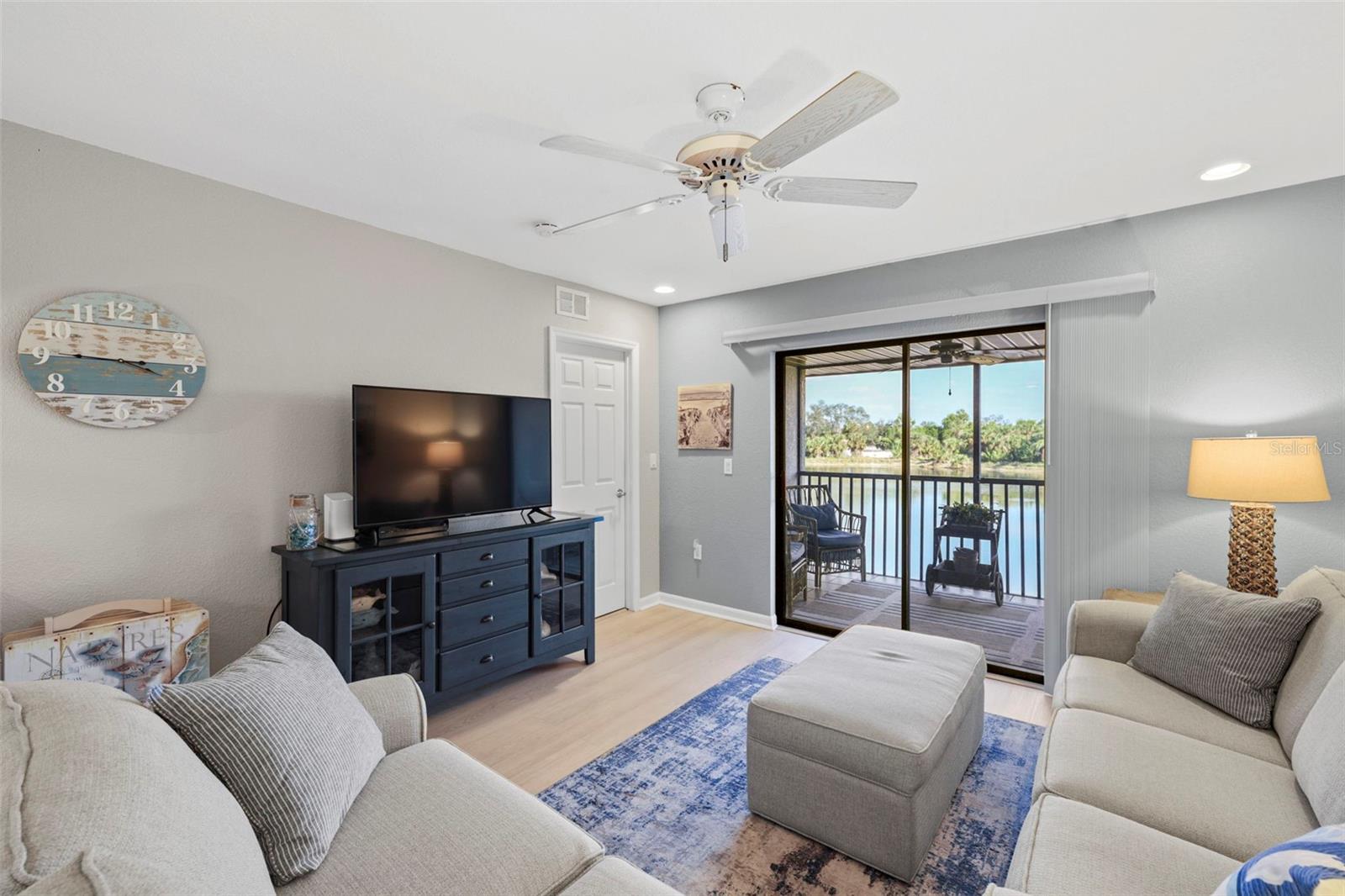 4072 Oakview Dr #C8, Punta Gorda, FL 33980 — photo 9 of 49