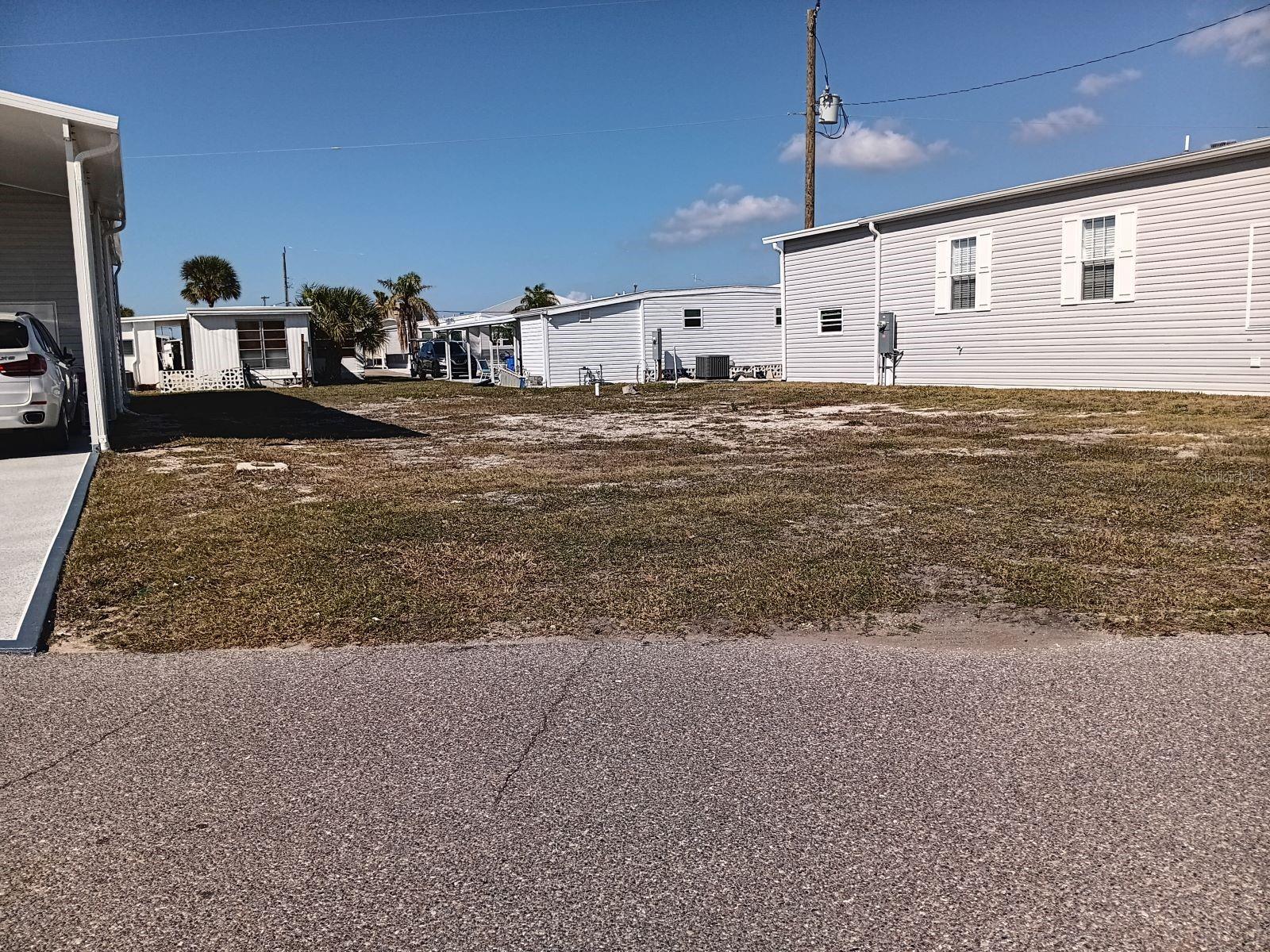 604 N Waterway