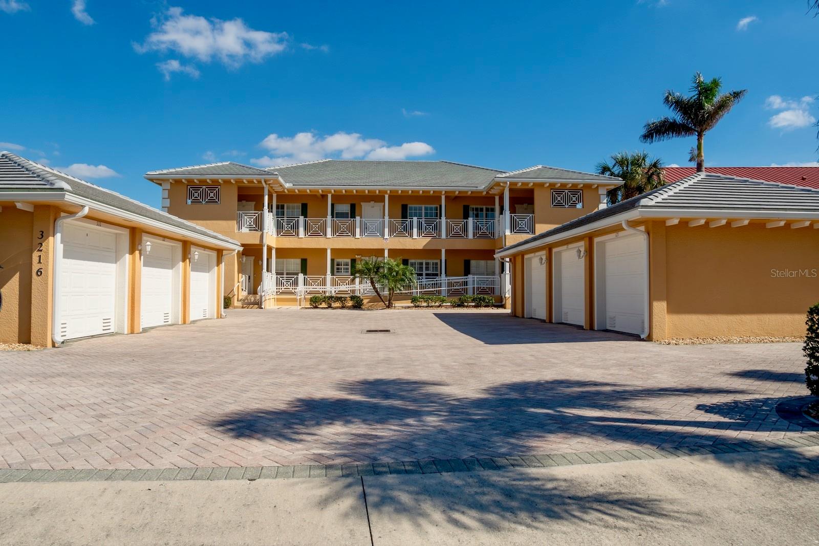 3216 Purple Martin Dr #121
