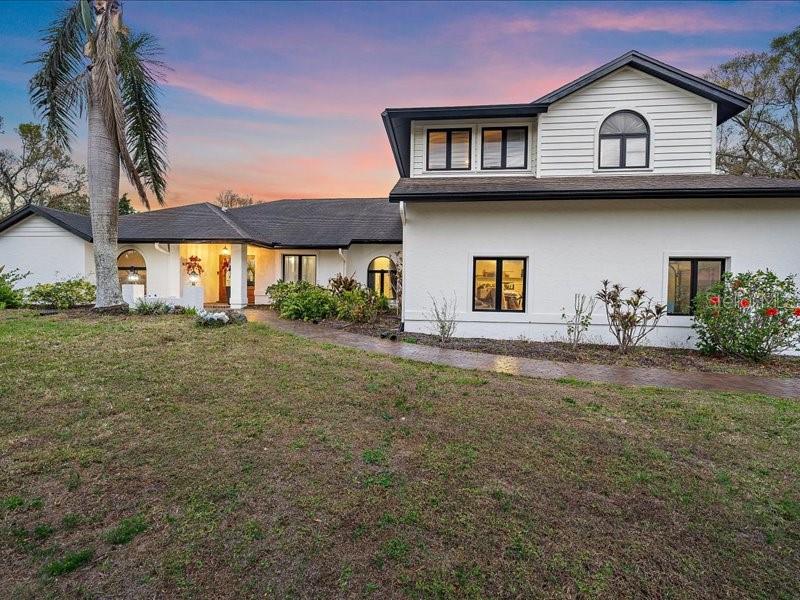 4588 Baycedar Ln, Sarasota, FL 34241 — photo 2 of 38