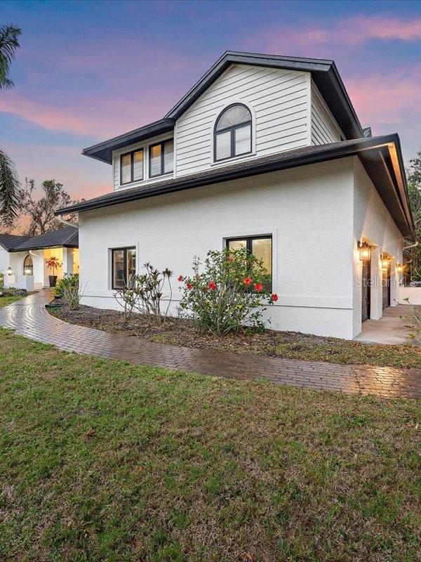 4588 Baycedar Ln, Sarasota, FL 34241 — photo 4 of 38