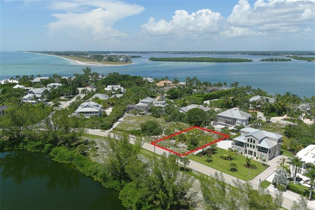 16080 Gulf Shores Dr, Boca Grande, FL 33921 — photo 1 of 1