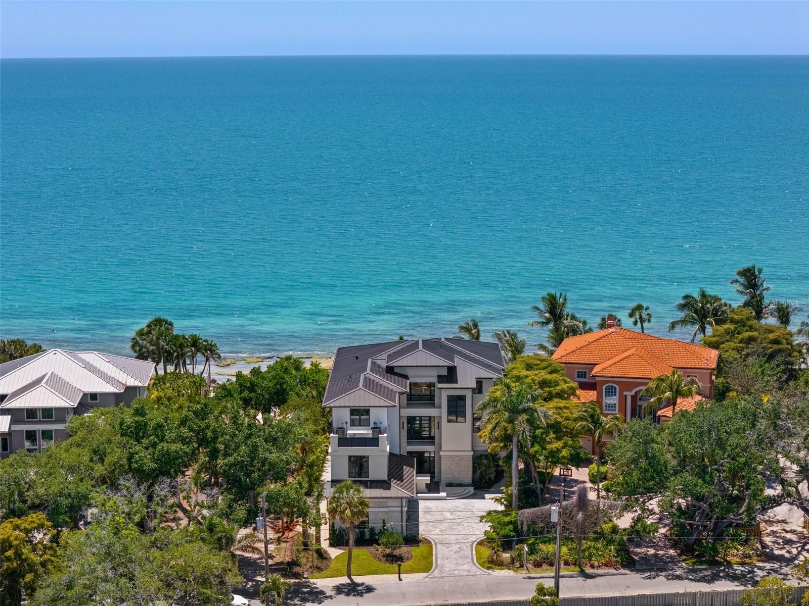7324 Point of Rocks Rd, Sarasota, FL 34242 — photo 8 of 95