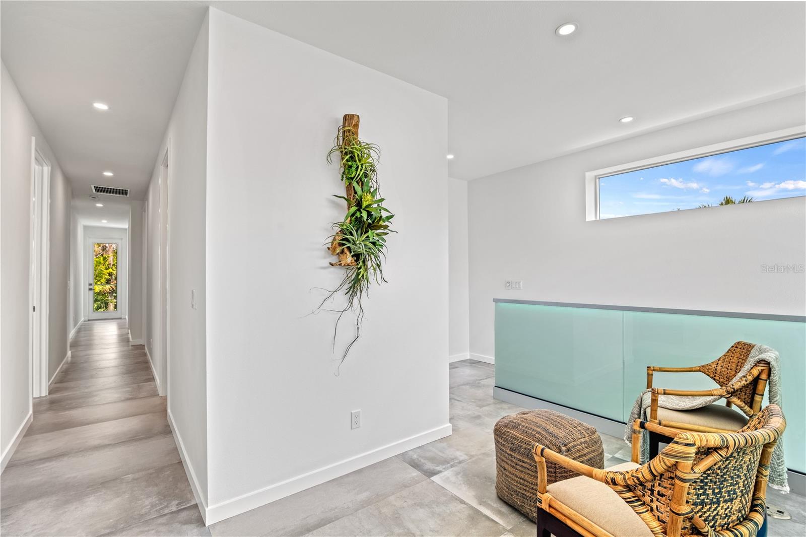 2327 Hillview St, Sarasota, FL 34239 — photo 31 of 52