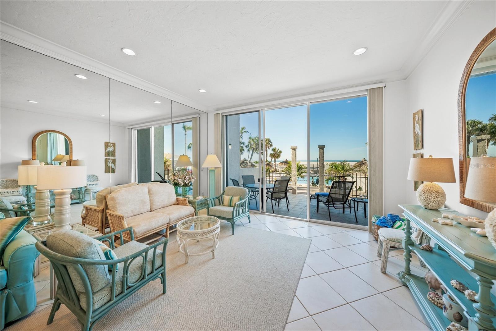Lido Beach Club #102 Great room