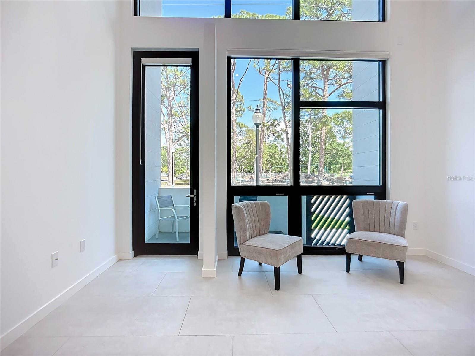 941 N Osprey Ave, Sarasota, FL 34236 — photo 13 of 53