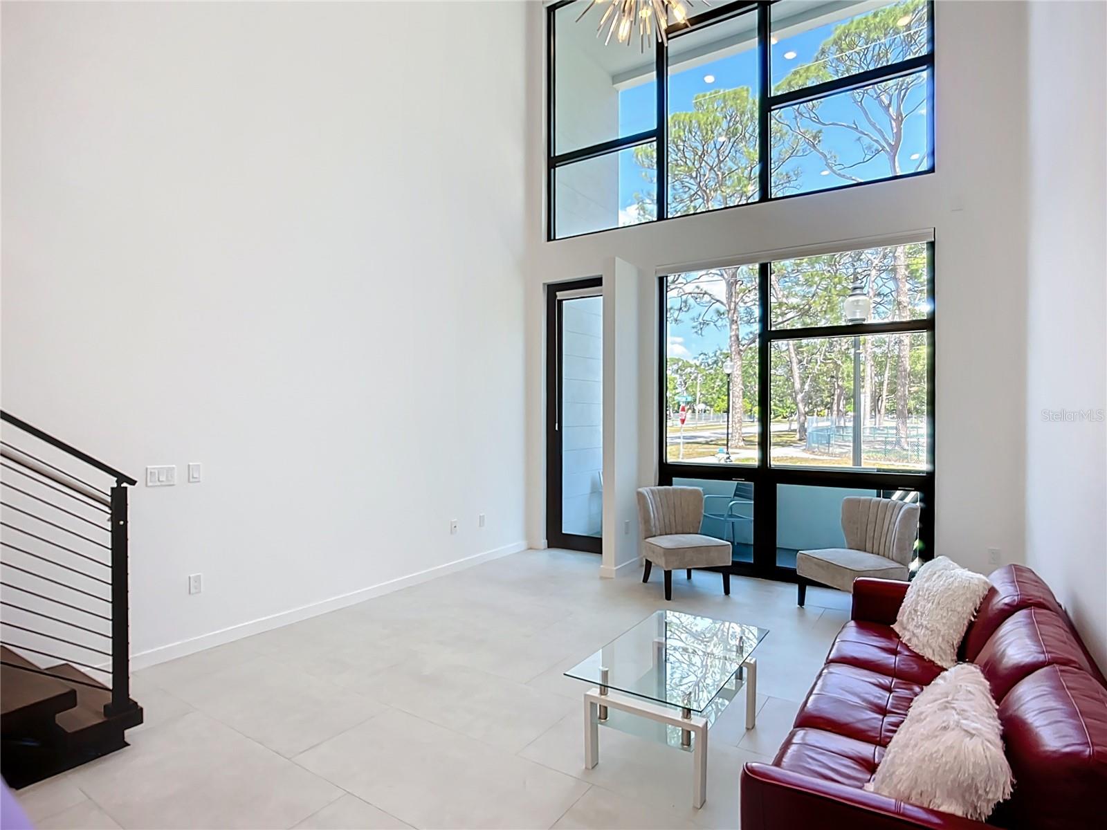 941 N Osprey Ave, Sarasota, FL 34236 — photo 17 of 53
