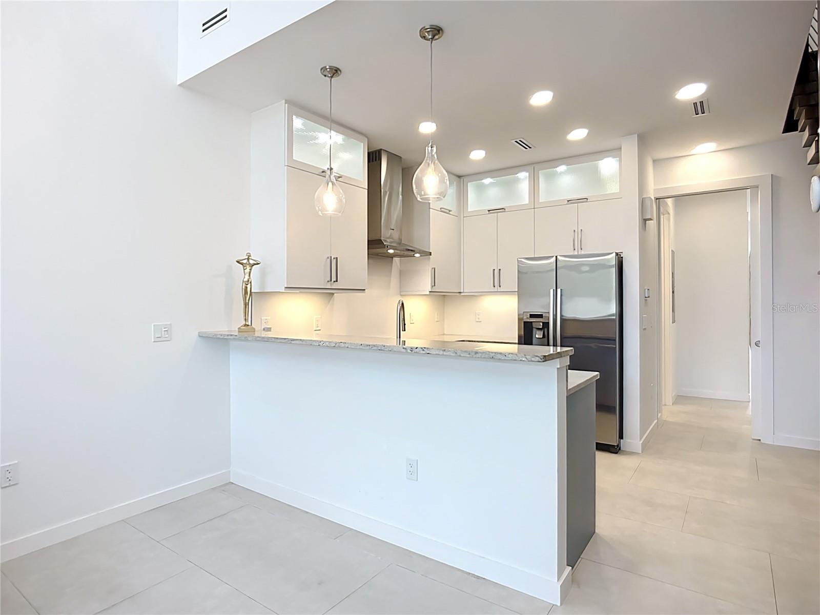 941 N Osprey Ave, Sarasota, FL 34236 — photo 19 of 53