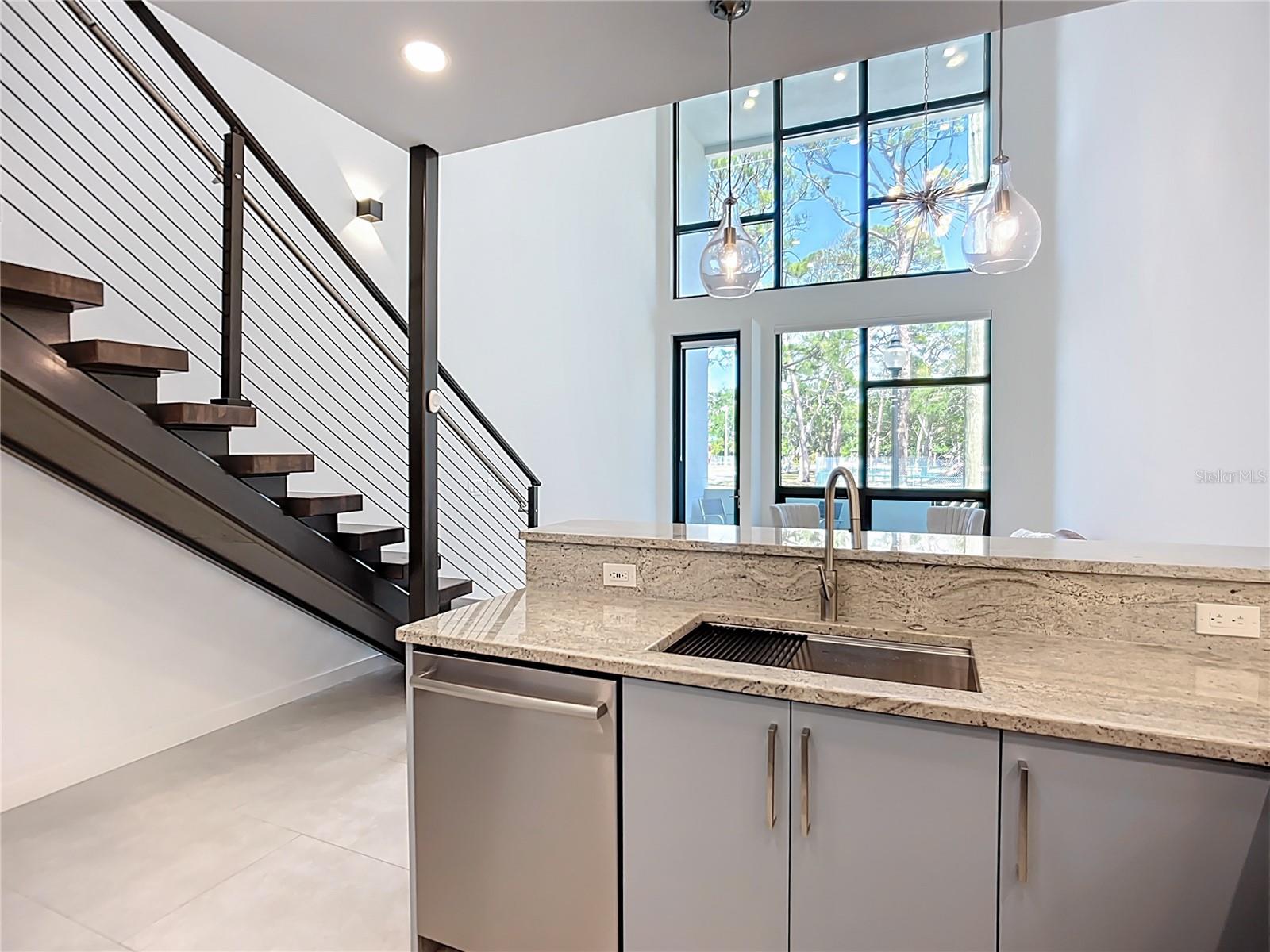 941 N Osprey Ave, Sarasota, FL 34236 — photo 25 of 53