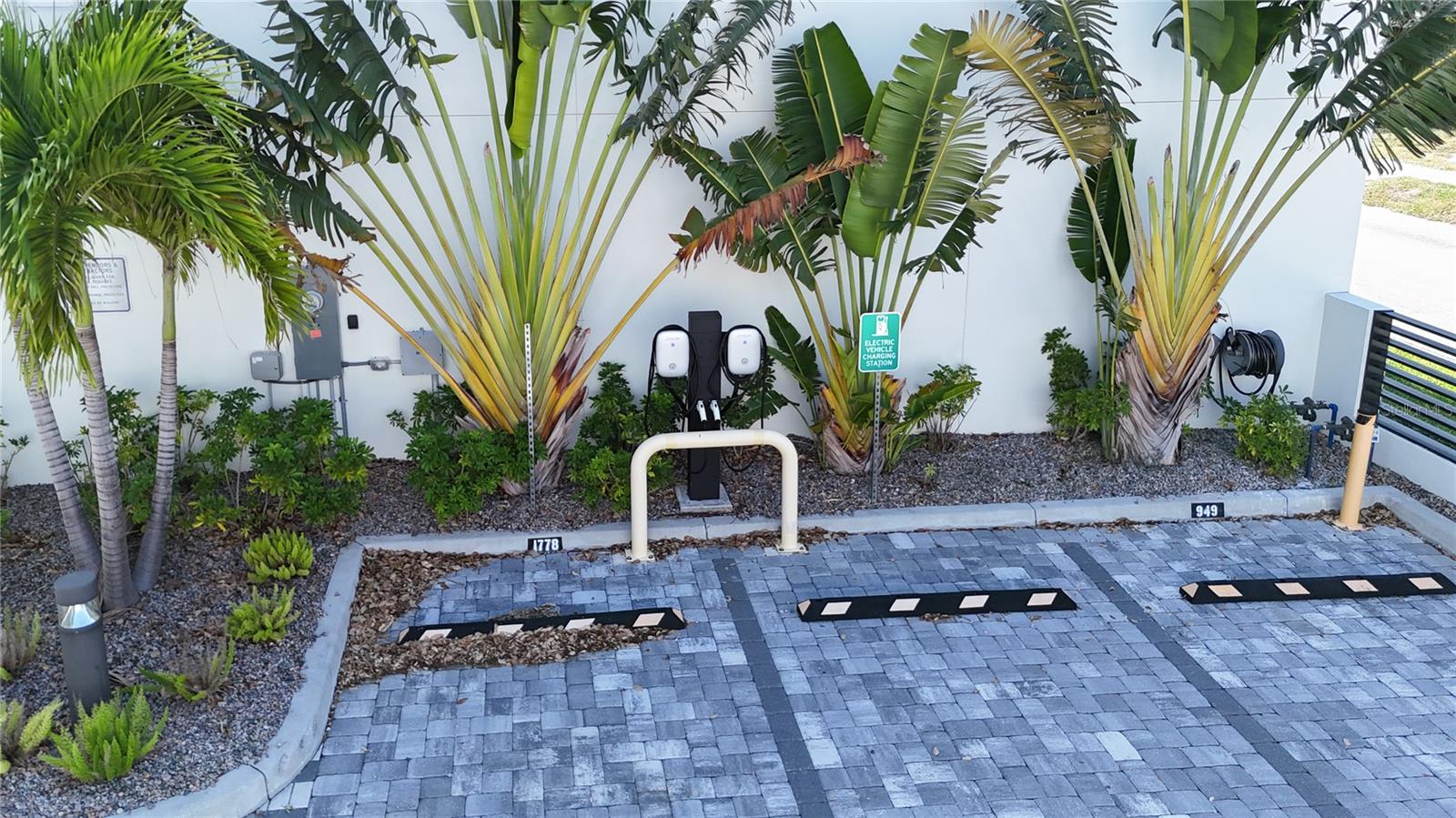 941 N Osprey Ave, Sarasota, FL 34236 — photo 44 of 53
