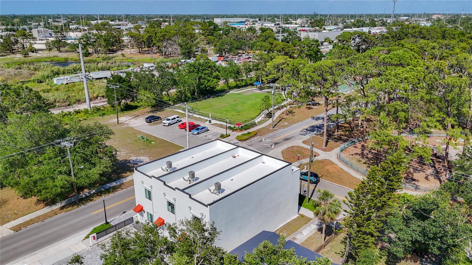 941 N Osprey Ave, Sarasota, FL 34236 — photo 49 of 53