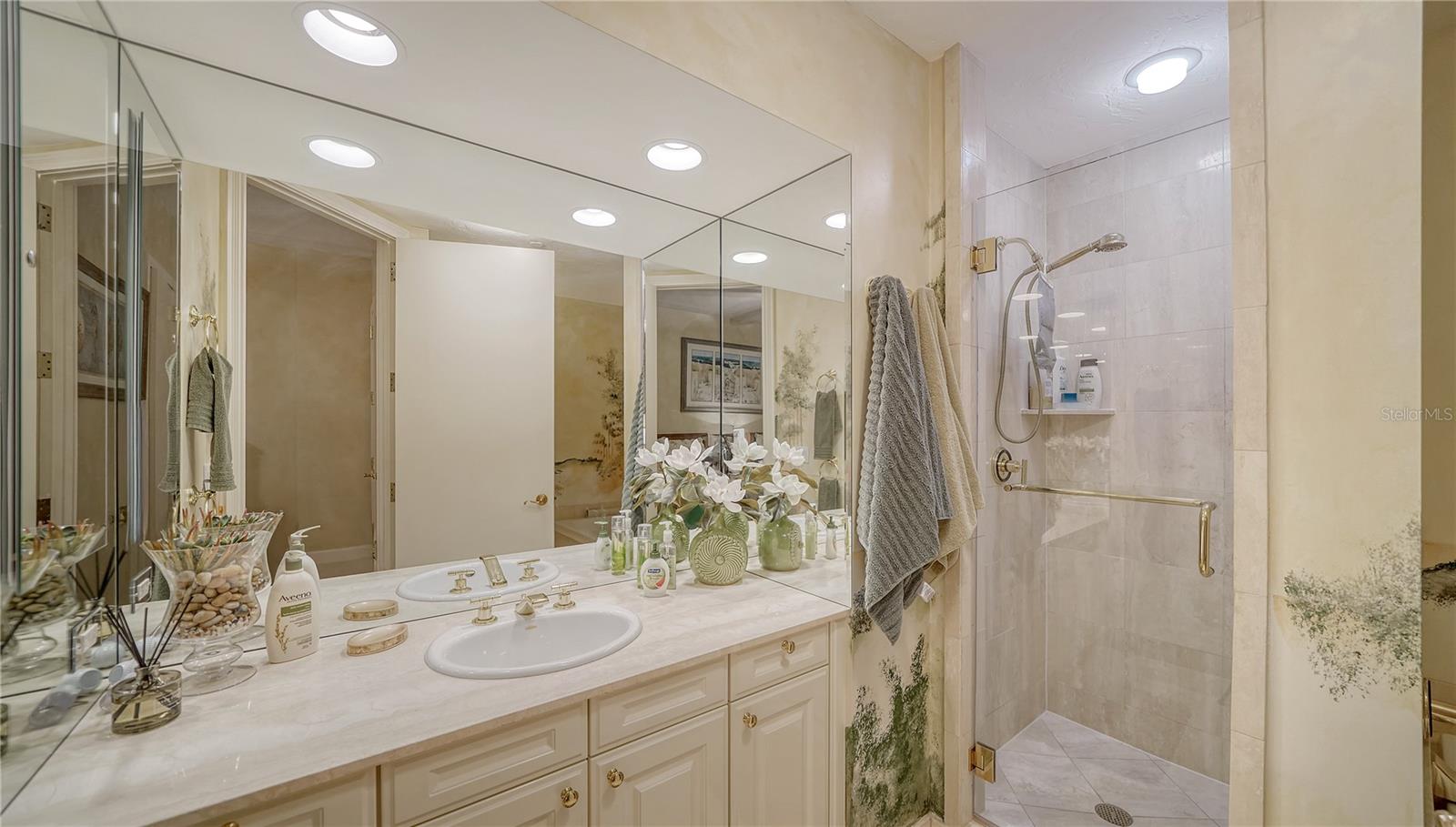1241 Gulf of Mexico Dr #603, Longboat Key, FL 34228 — photo 39 of 64