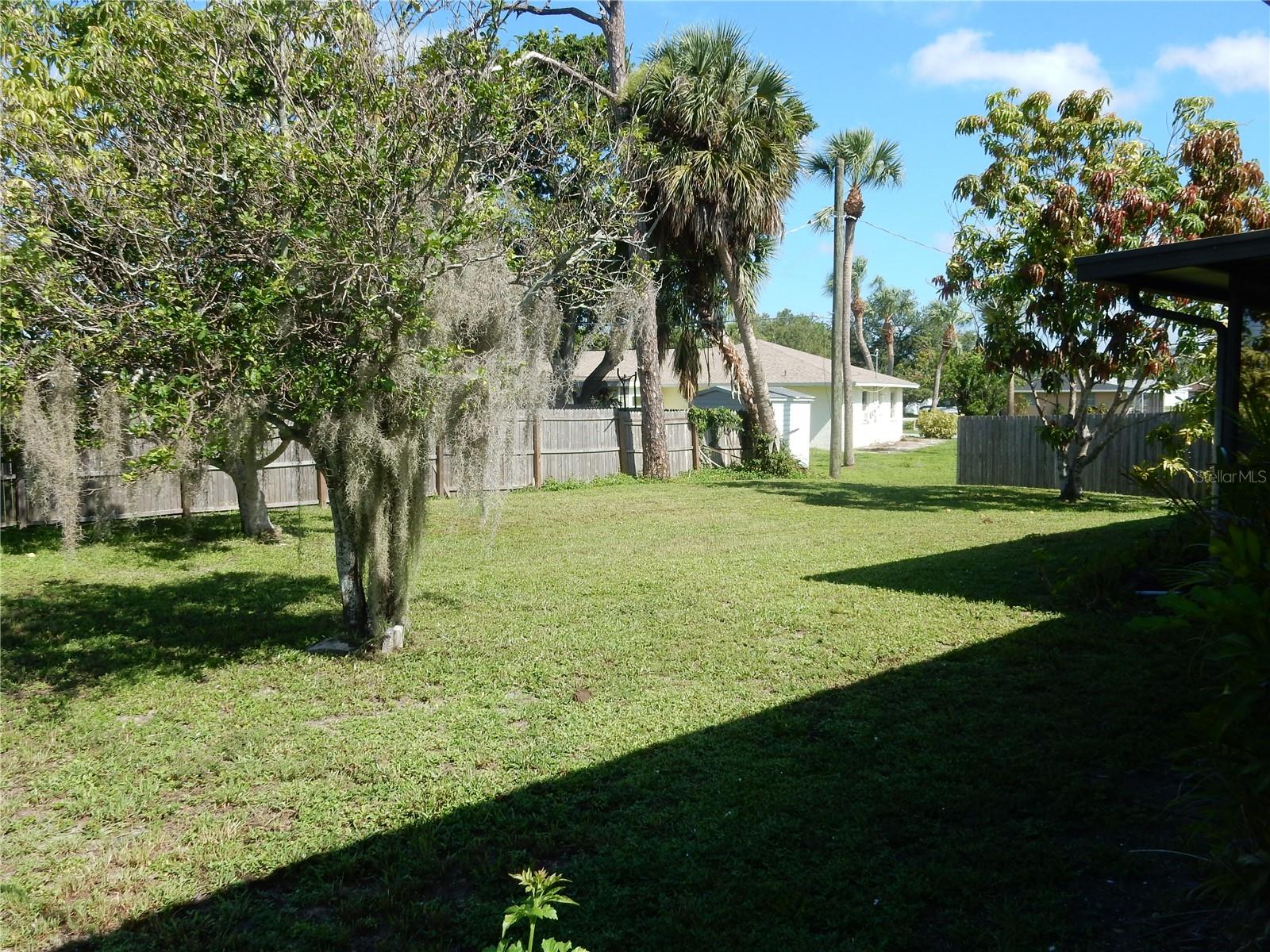 582 Reading St NW, Port Charlotte, FL 33952 — photo 20 of 23