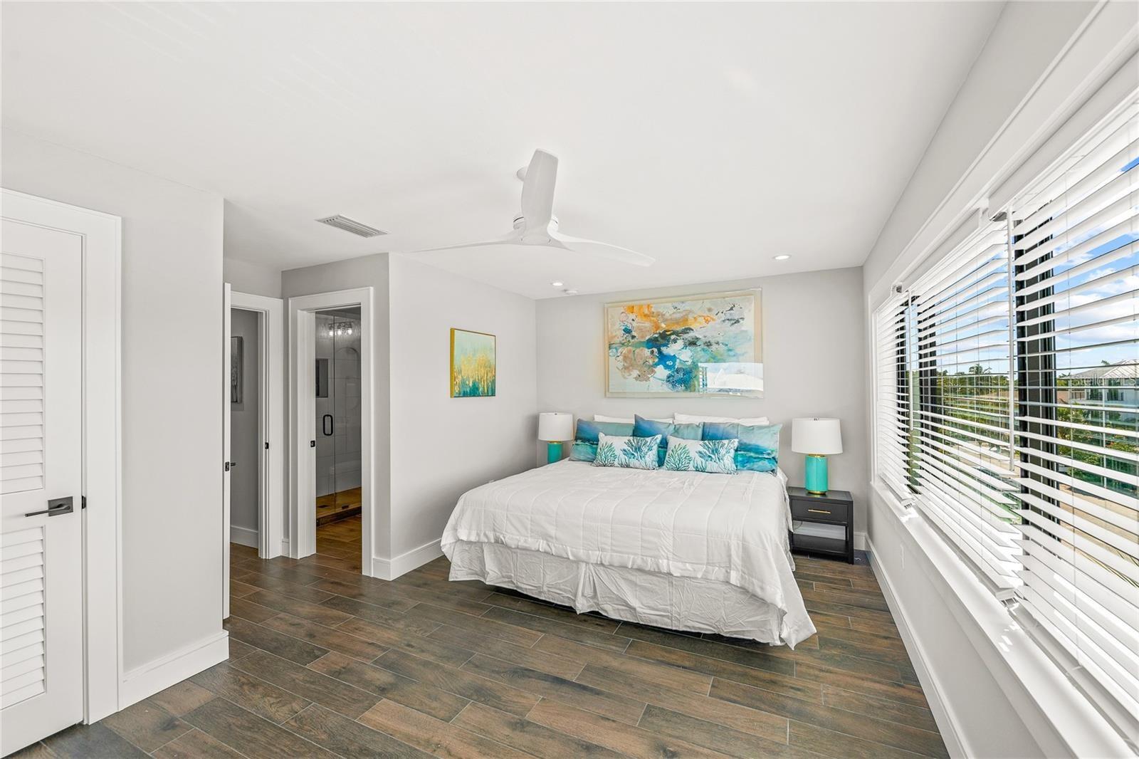 135 Grant Dr, Sarasota, FL 34236 — photo 22 of 83