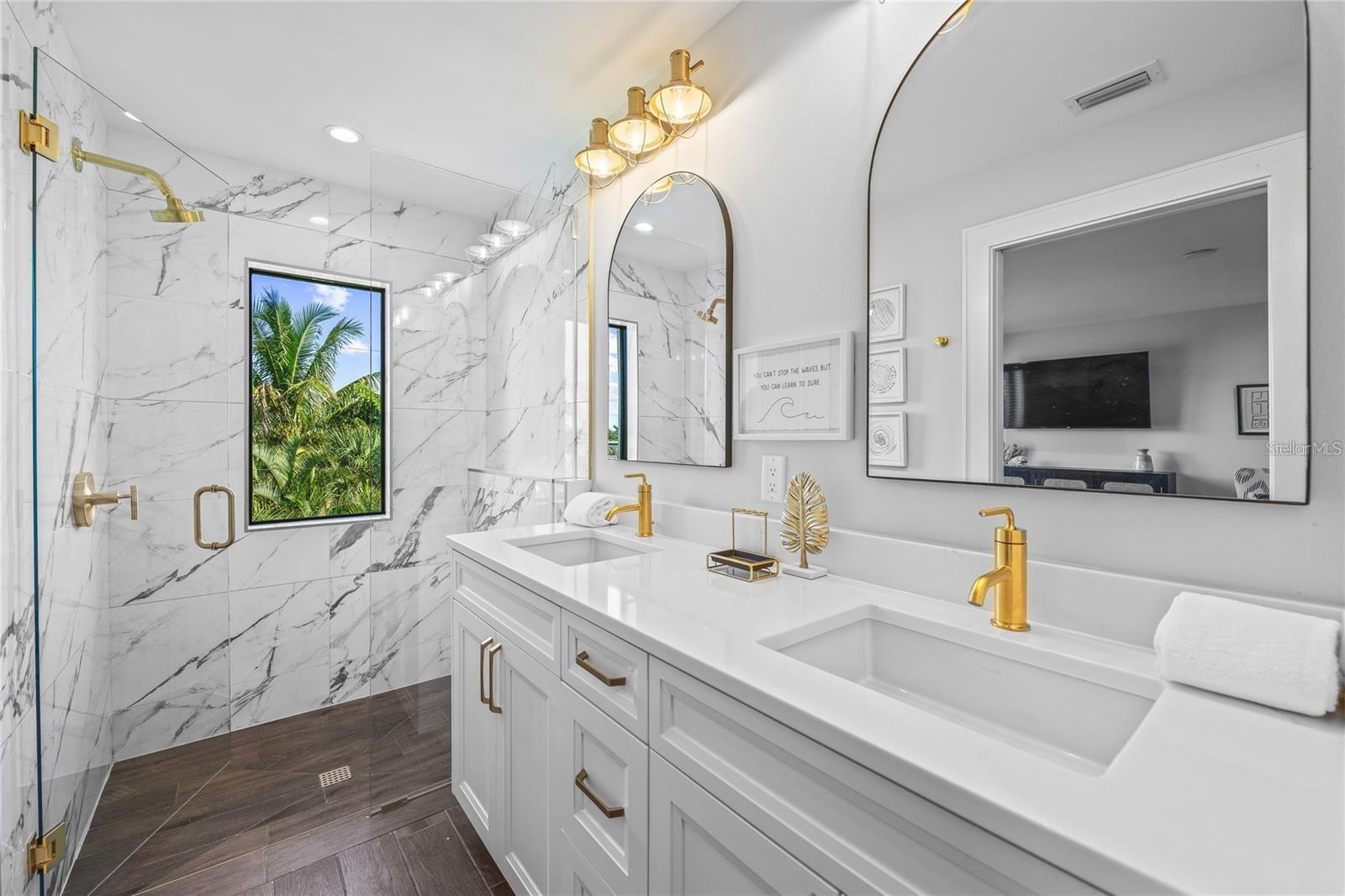 135 Grant Dr, Sarasota, FL 34236 — photo 30 of 83