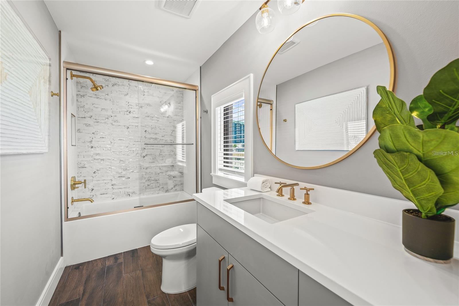 135 Grant Dr, Sarasota, FL 34236 — photo 33 of 83