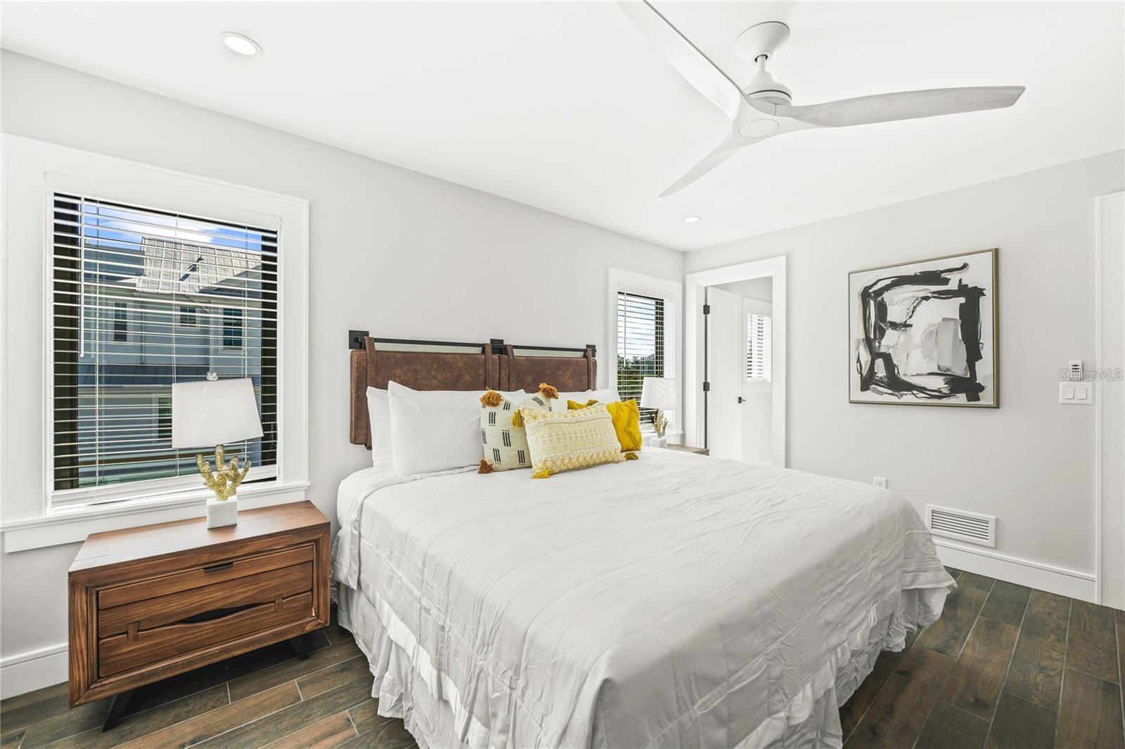 135 Grant Dr, Sarasota, FL 34236 — photo 39 of 83
