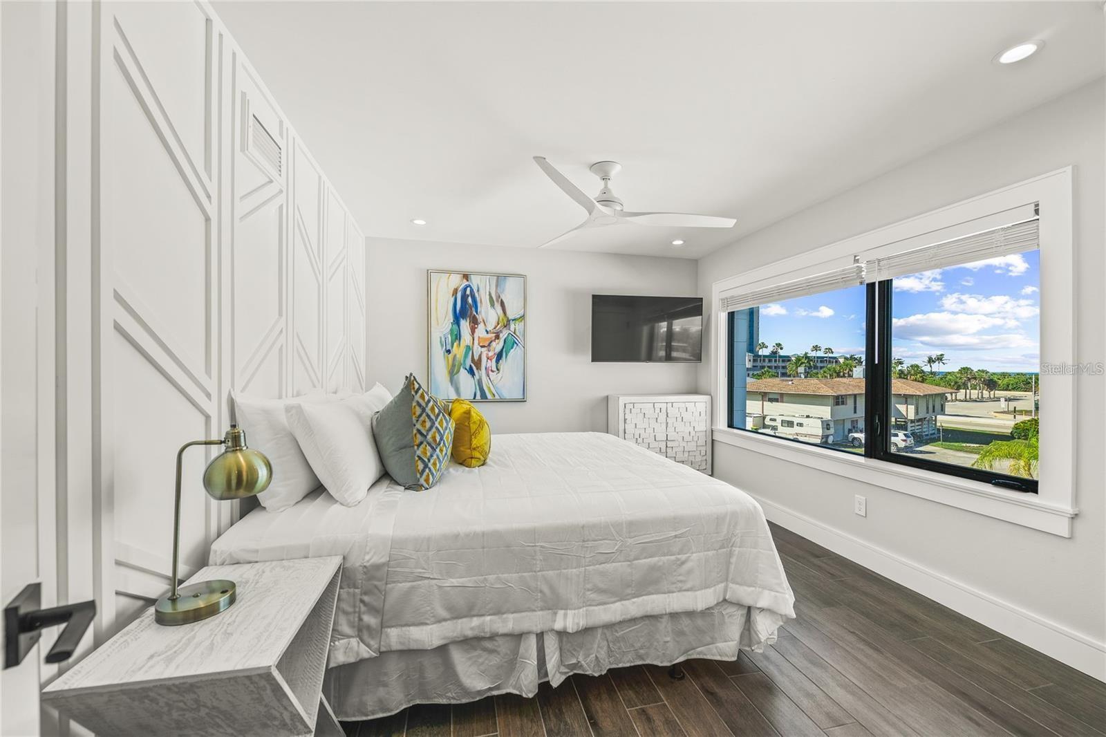 135 Grant Dr, Sarasota, FL 34236 — photo 43 of 83