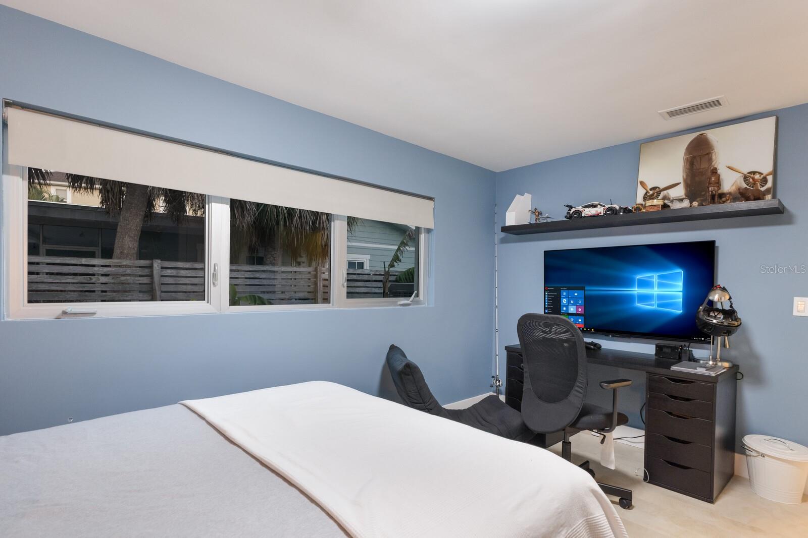 238 Island Cir, Sarasota, FL 34242 — photo 29 of 57