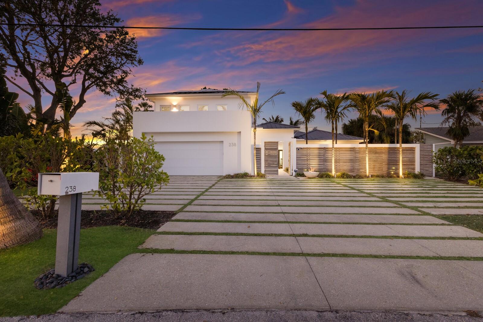 238 Island Cir, Sarasota, FL 34242 — photo 5 of 57