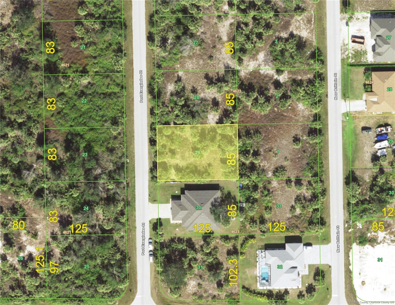 10476 Port Everglades St, Port Charlotte, FL 33981 — photo 1 of 1